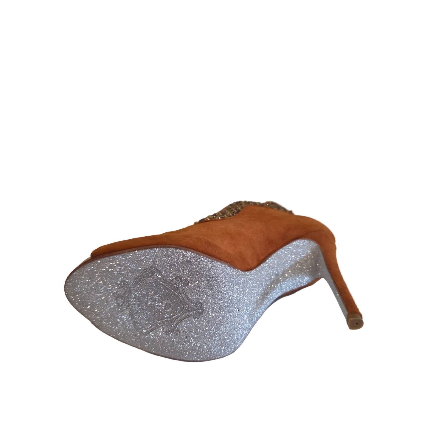 Women's Stiletto Pointed Toe Heel In Brown