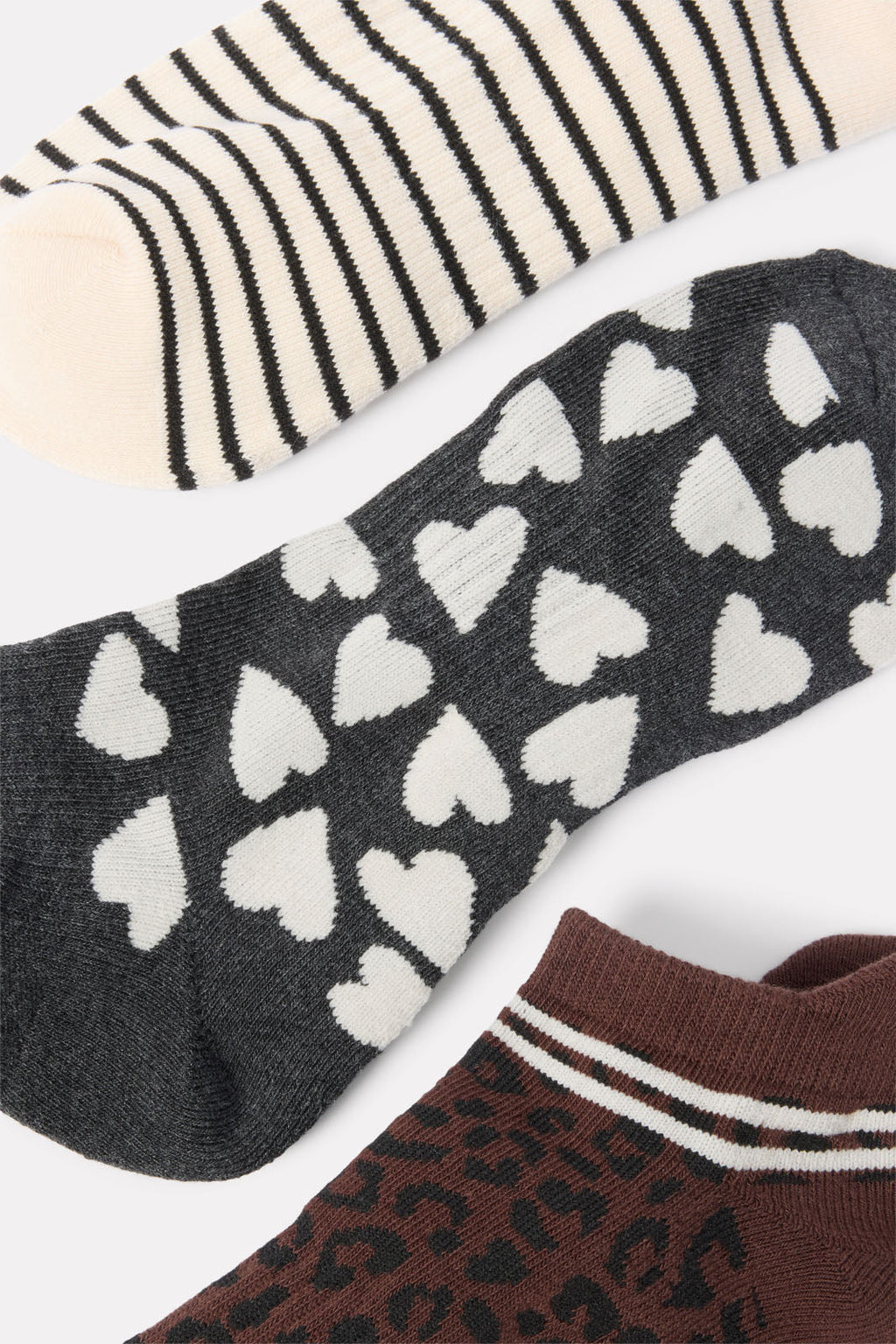 Women's Leopard and Heart Ankle Sock Pack