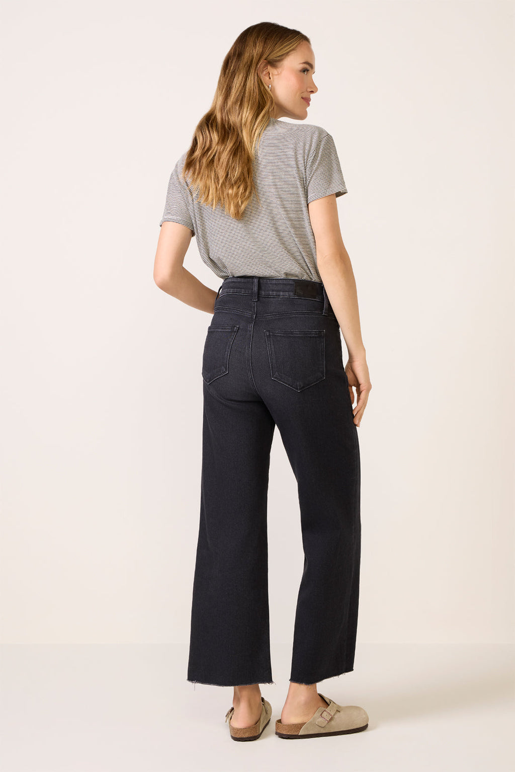 Women's Anessa w Twisted Outseam Panel Wide Leg Jean