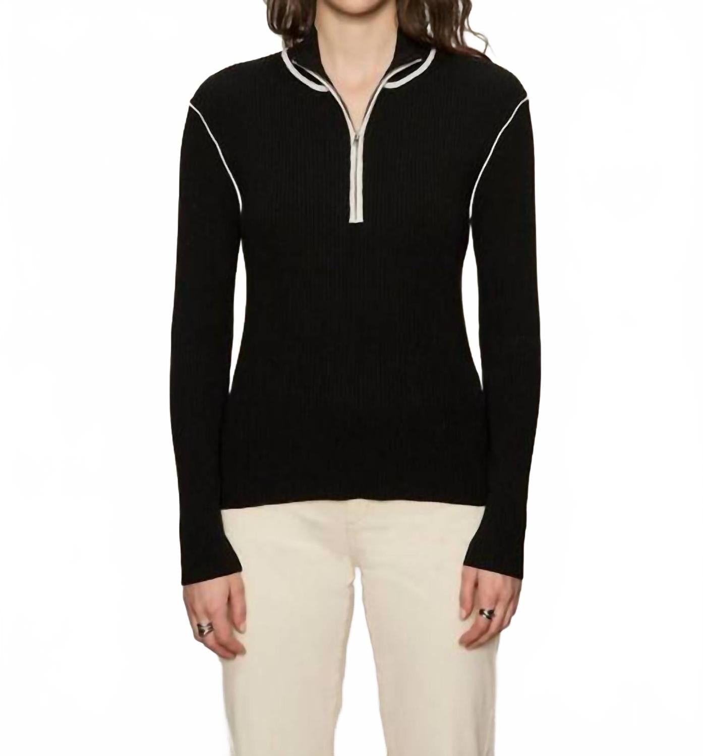 Sporty Rib Zip Up Top In Black