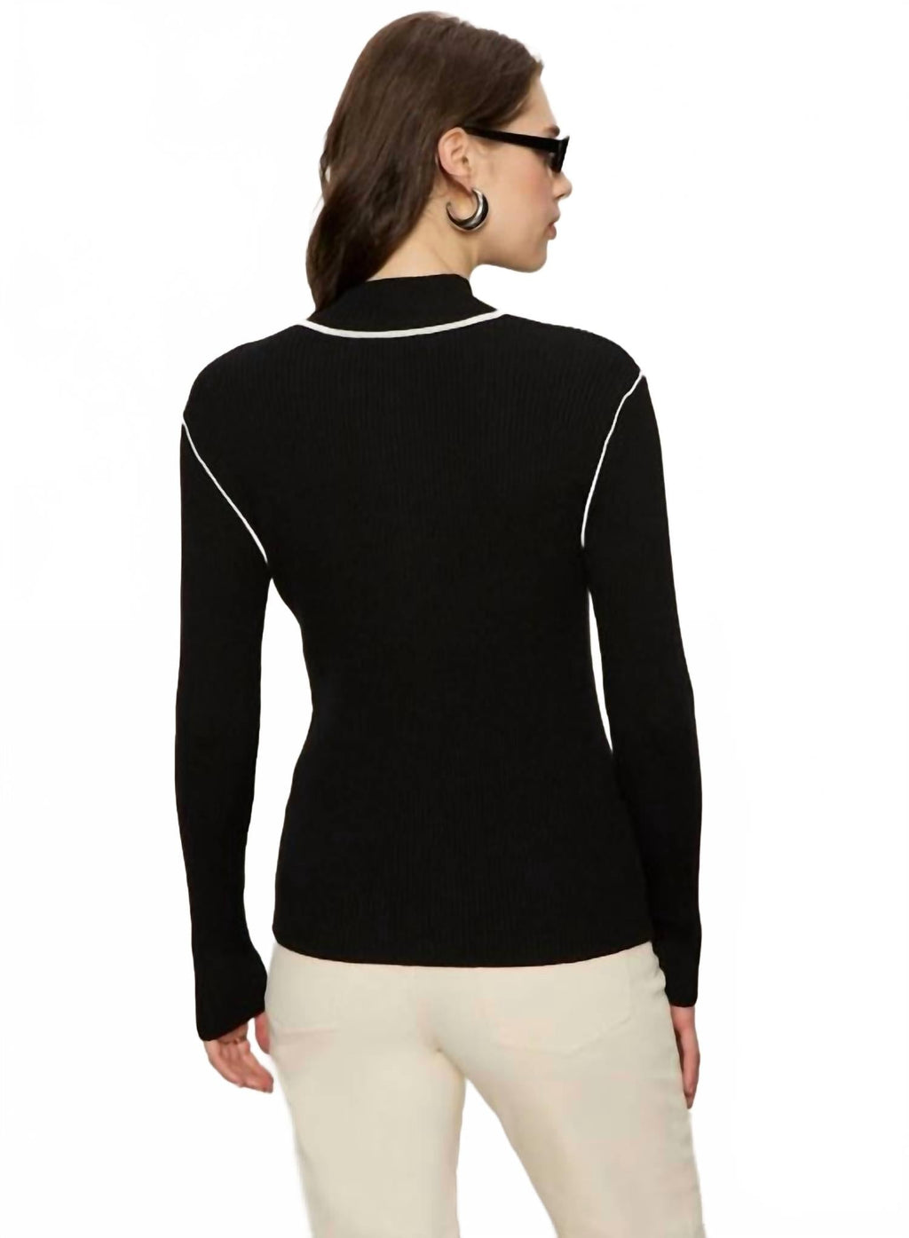 Sporty Rib Zip Up Top In Black