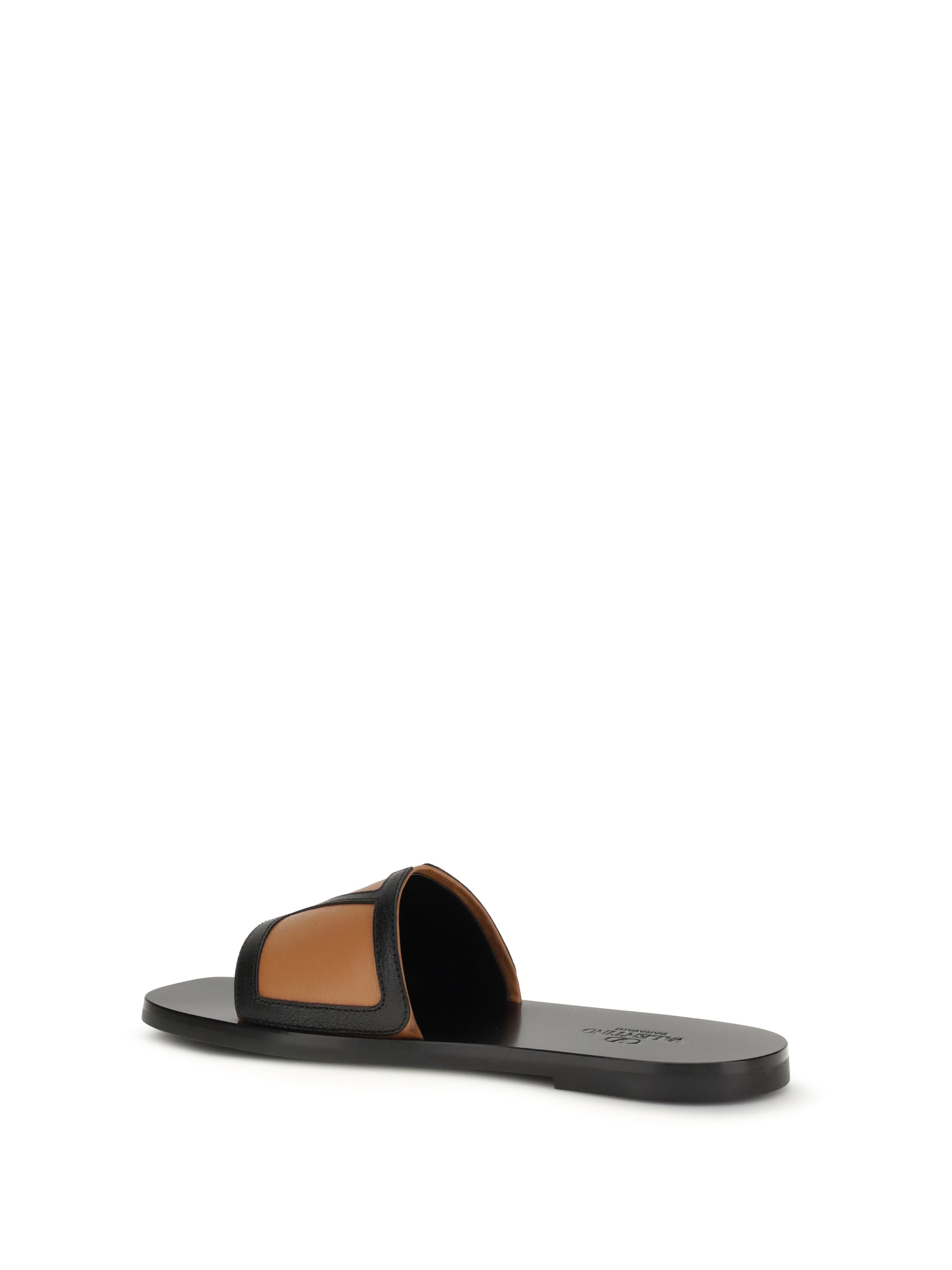 Valentino Garavani Men Viva Superstar Slide Sandals