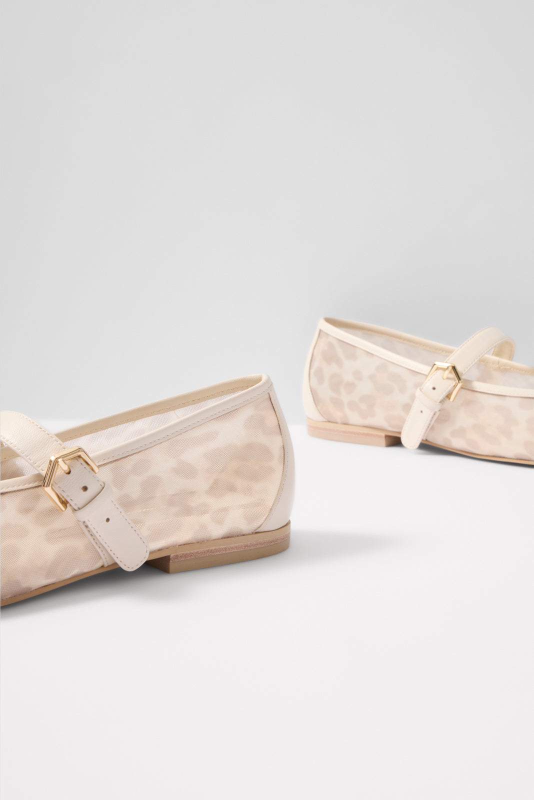 Women's Roslyn Mesh Mary Jane Shoes