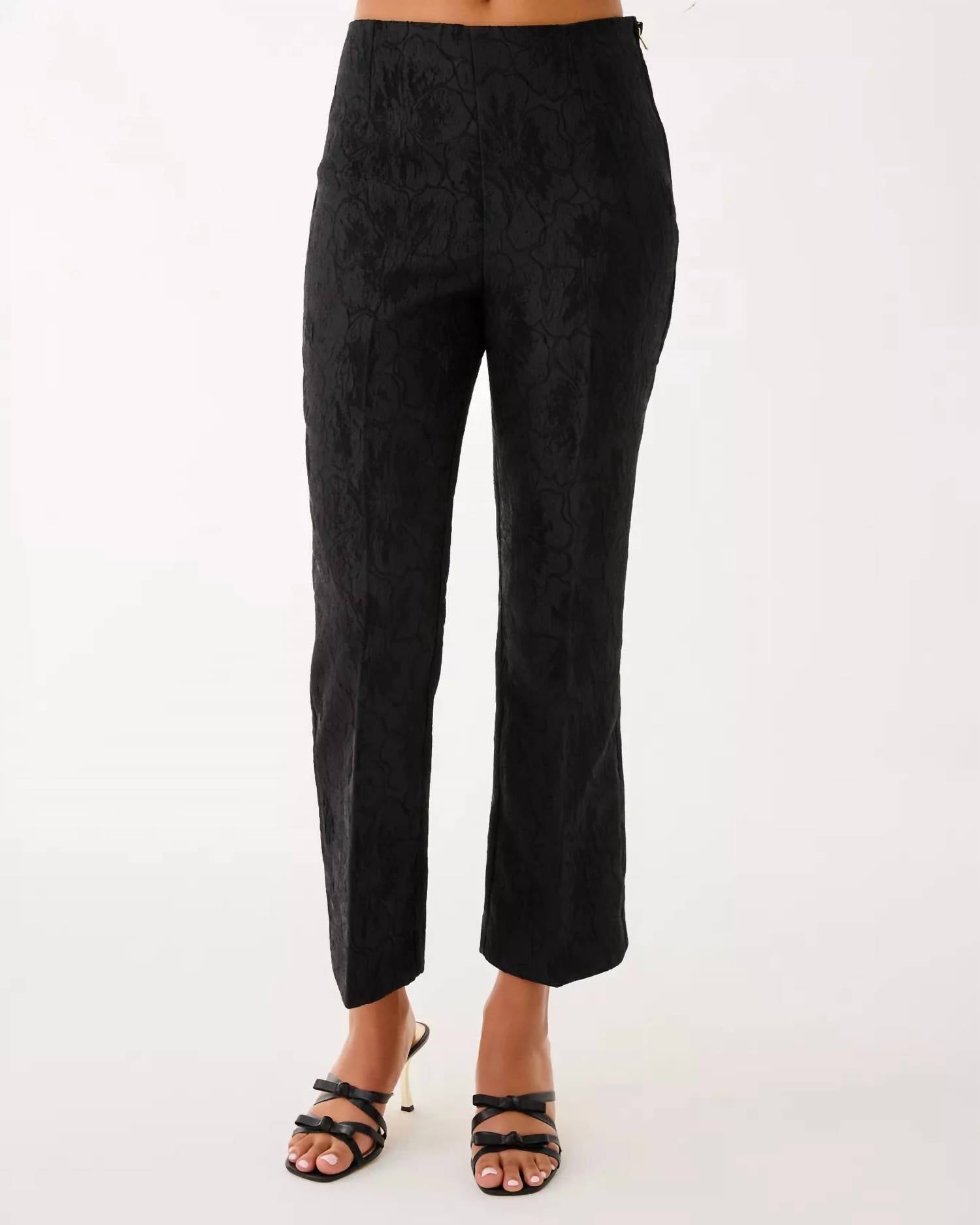 Jarrae High Rise Crop Flare Pants In Noir Exploded Flower Stretch Jacquard