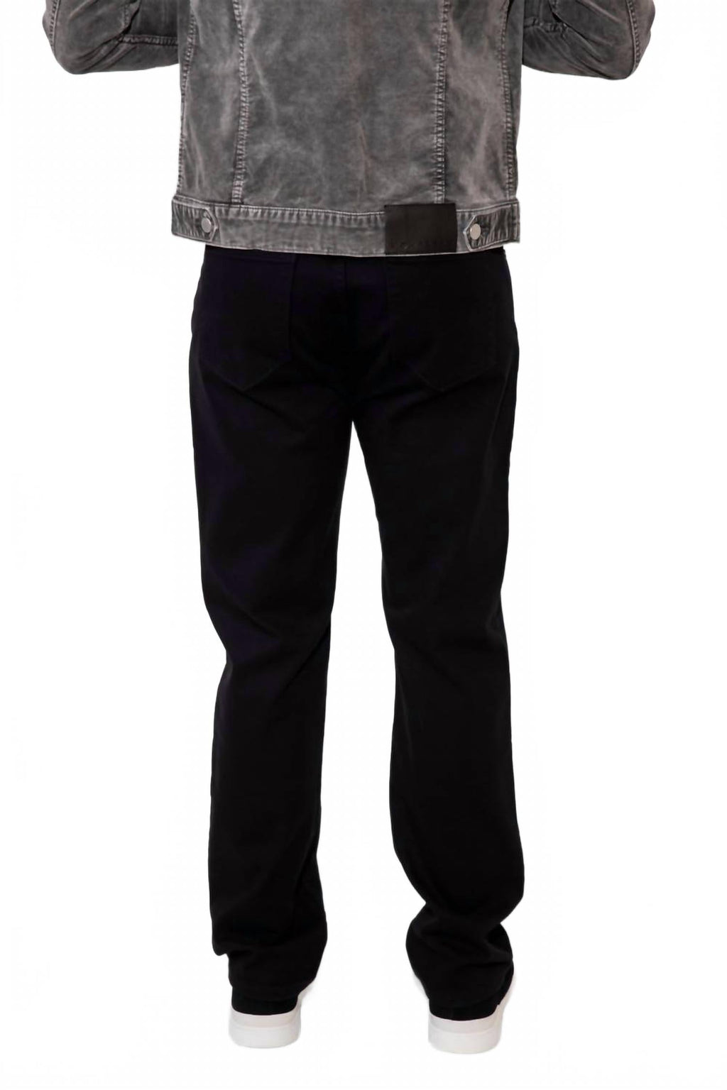 Caine Straight Leg Jeans In Noir