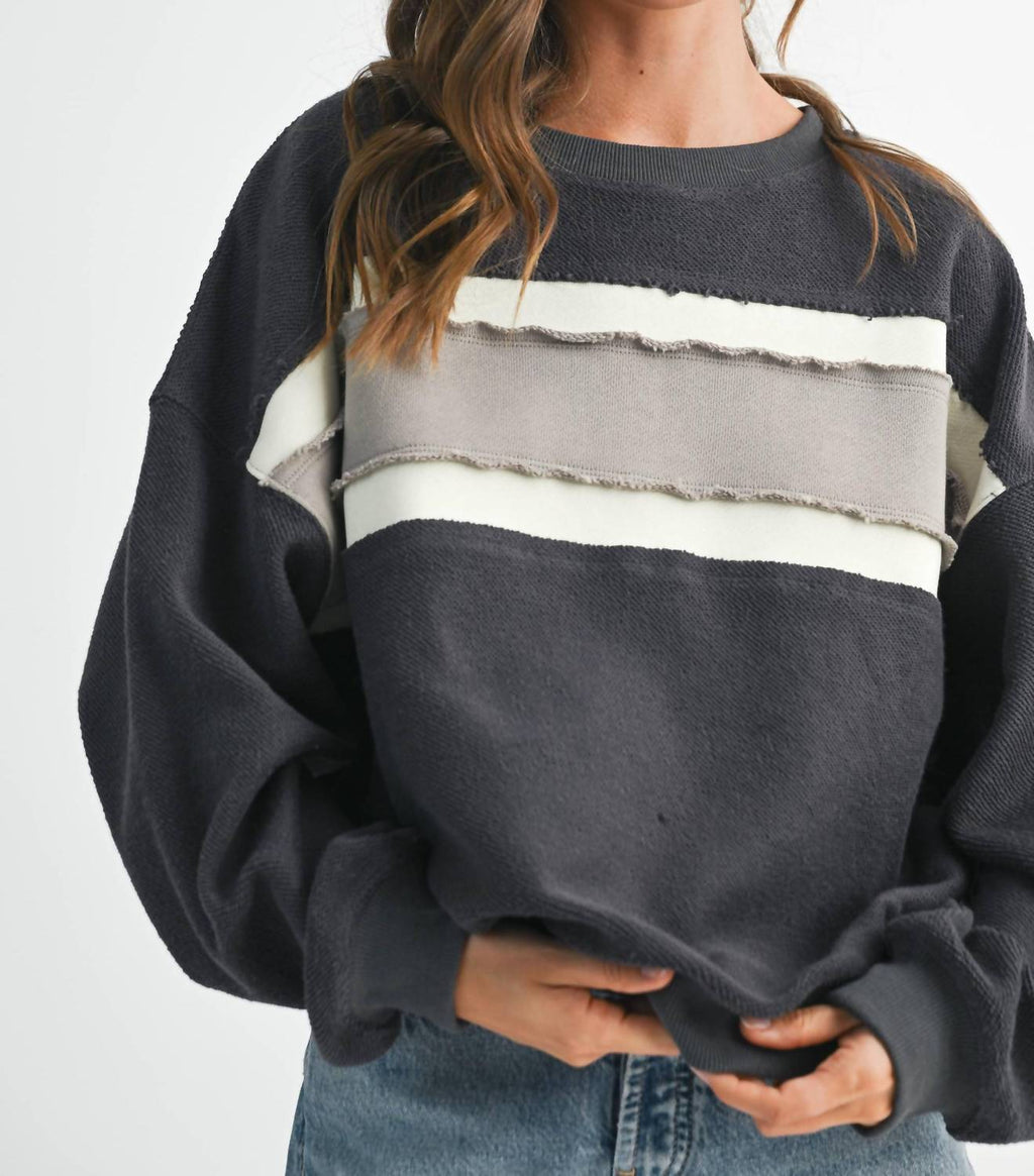 Winnie Crew Sweatshirt In Charcoal