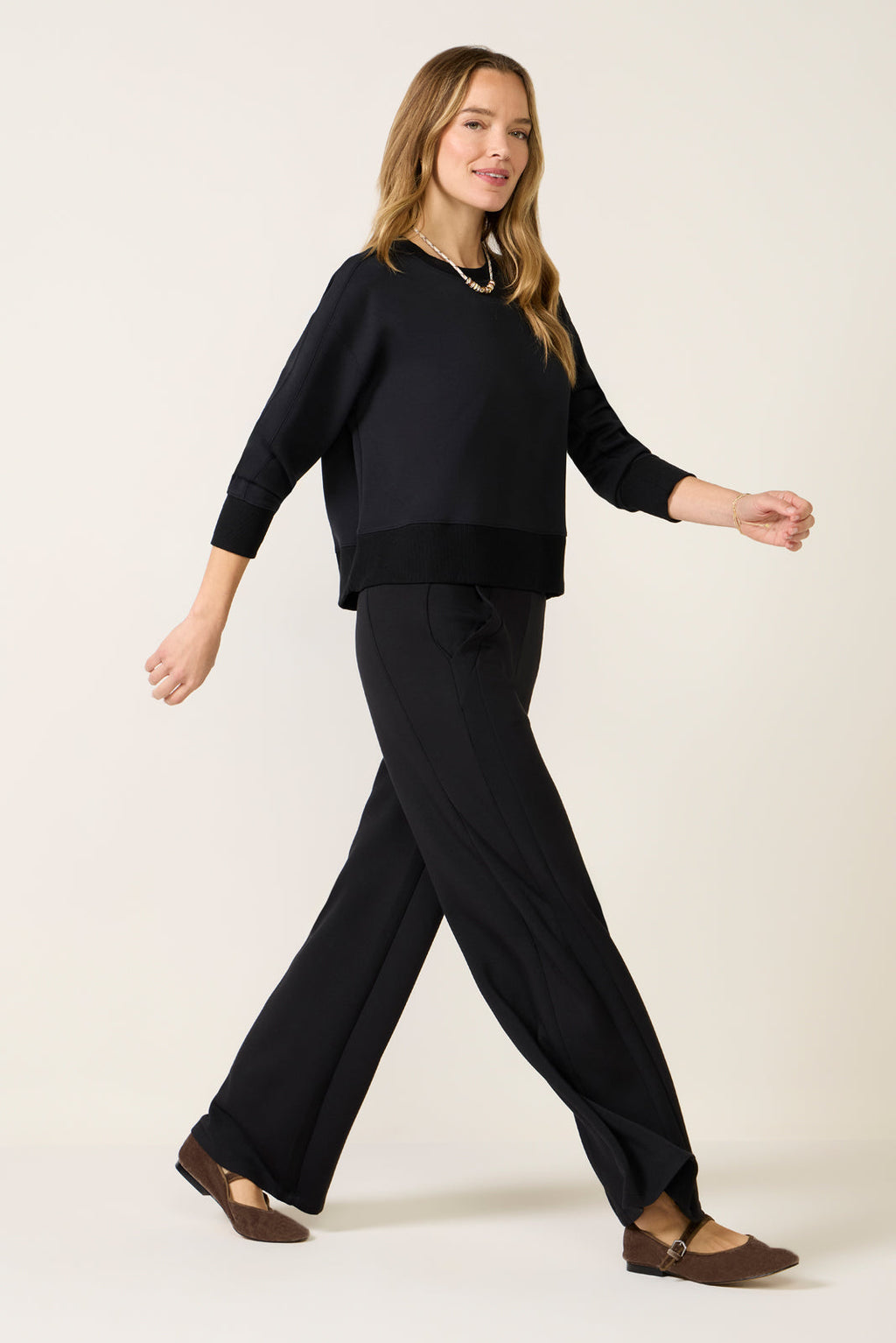 Women's AirEssentials Luxe Crew Top