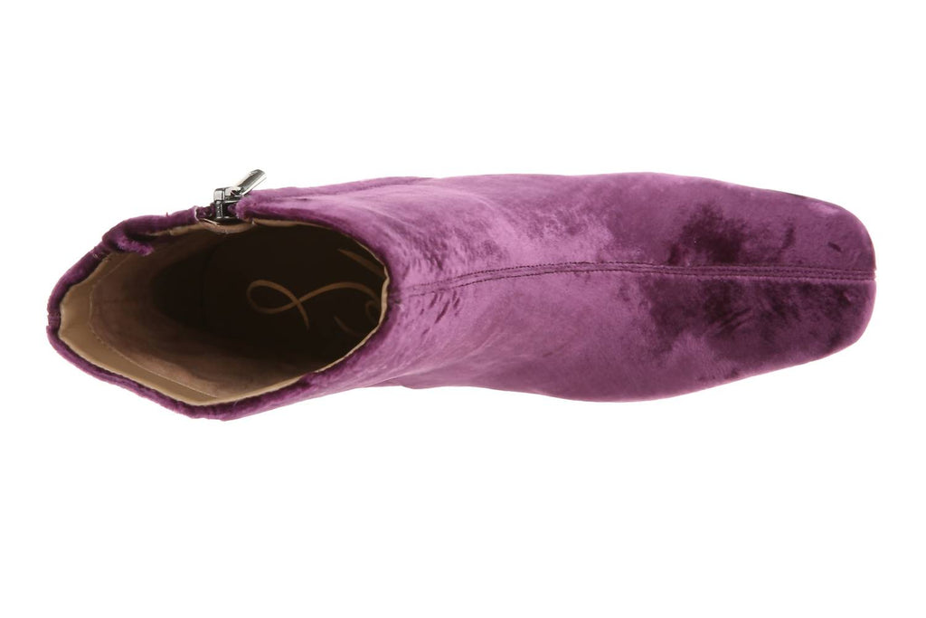 Women's Fawn Booties In Deep Orchid