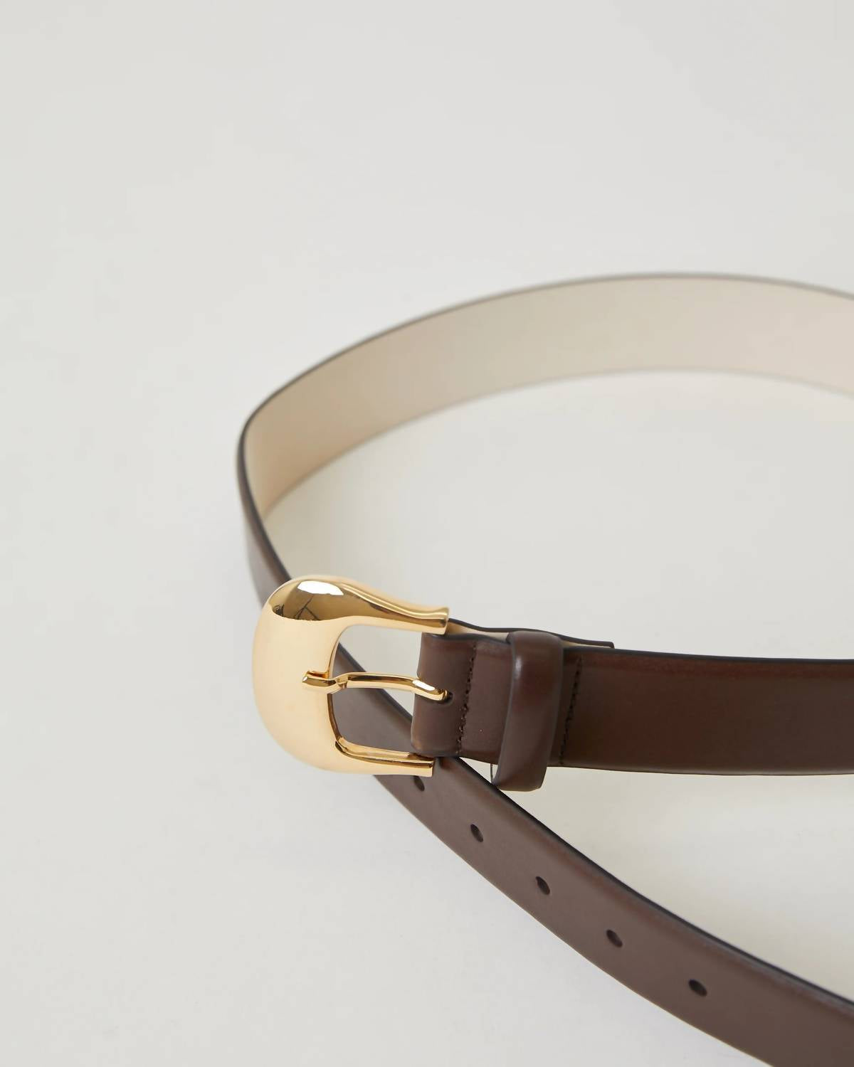 Women's Talia Mid Belt In Chocolate