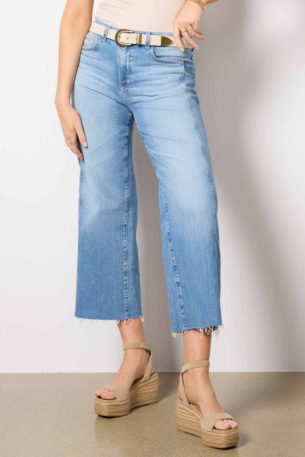 Women's Saige Wide Leg Crop Jeans