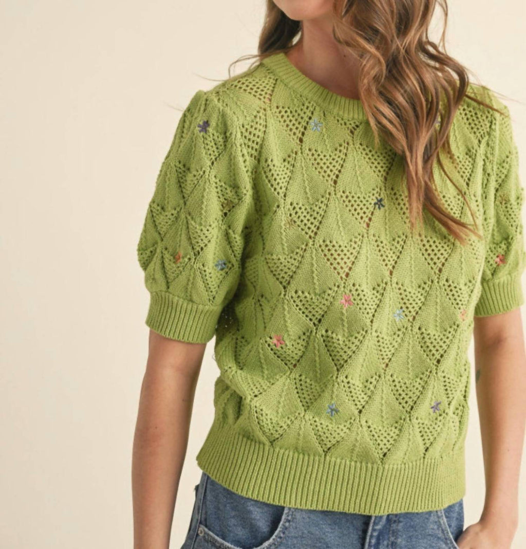 Embroidered Flower Short Sleeve Sweater In Lime