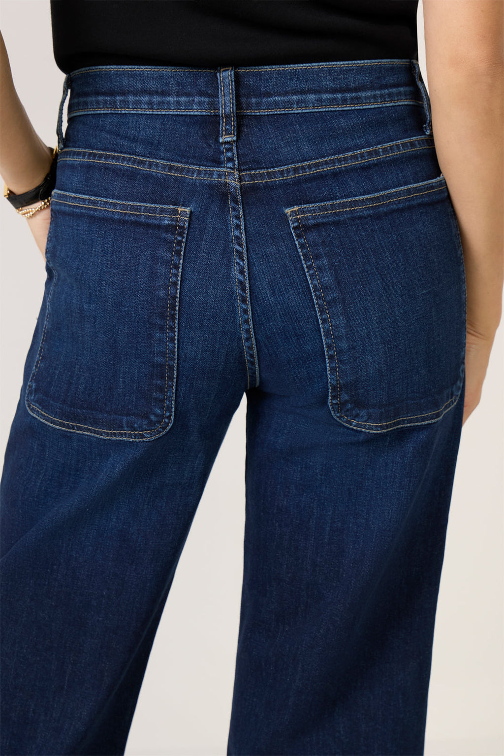 Women's Petite Avery Pork Chop Pocket Straight Jean