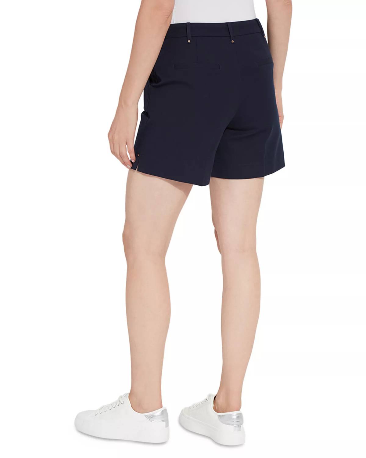 Amanda Stretch Twill Short In True Navy