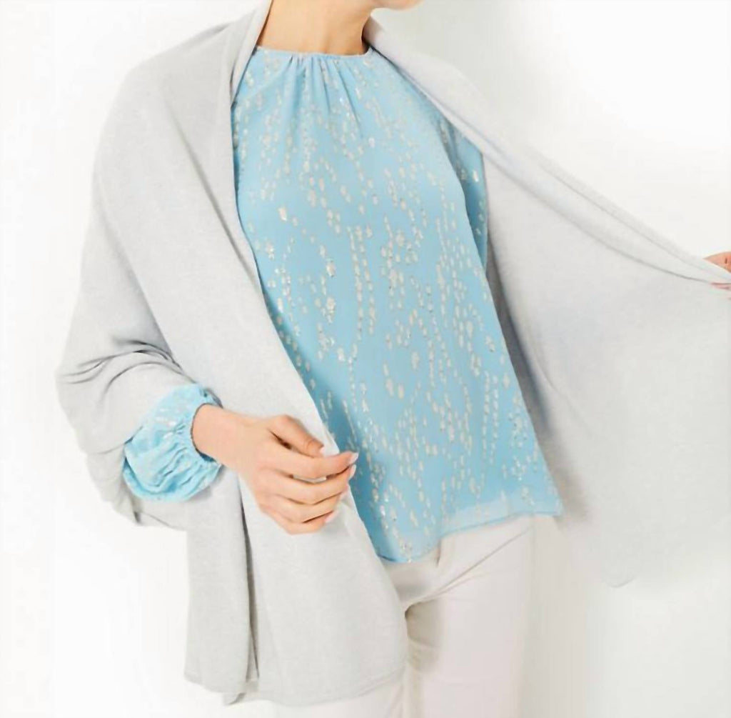 Lanelle Wrap In Heathered Pebble Beach Metallic