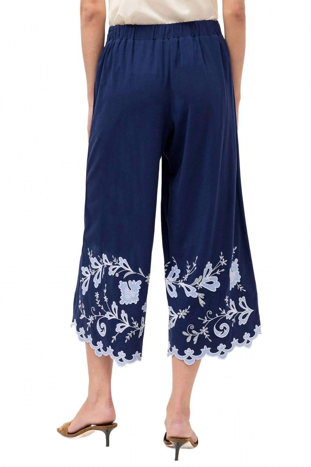 Addeline Knit Culotte Pant In Navy