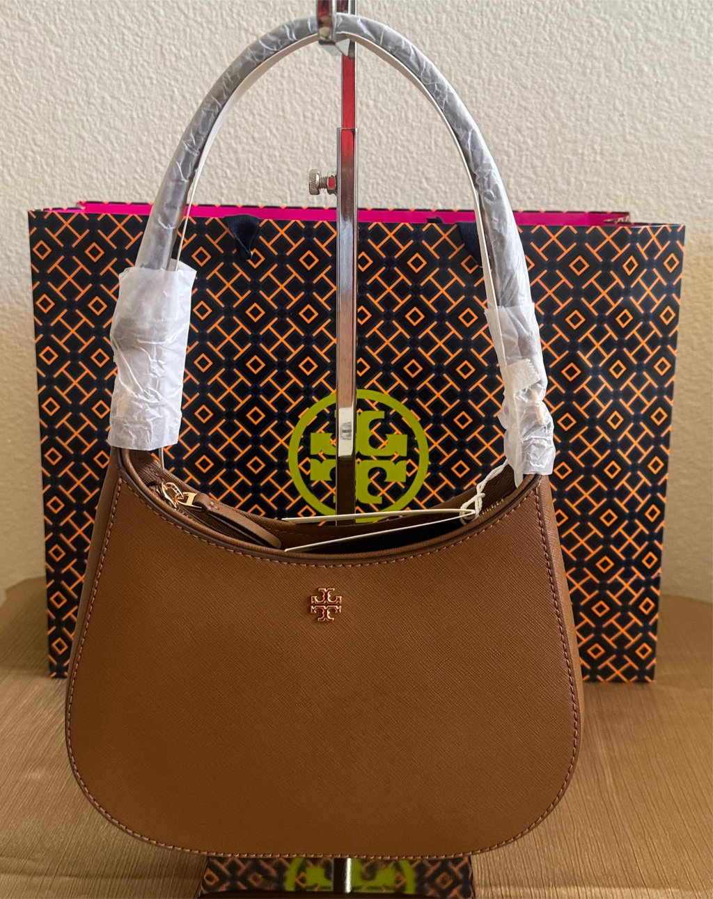 NWT Tory Burch Emerson Saffiano Leather Shoulder Bag in Gold/Moose
