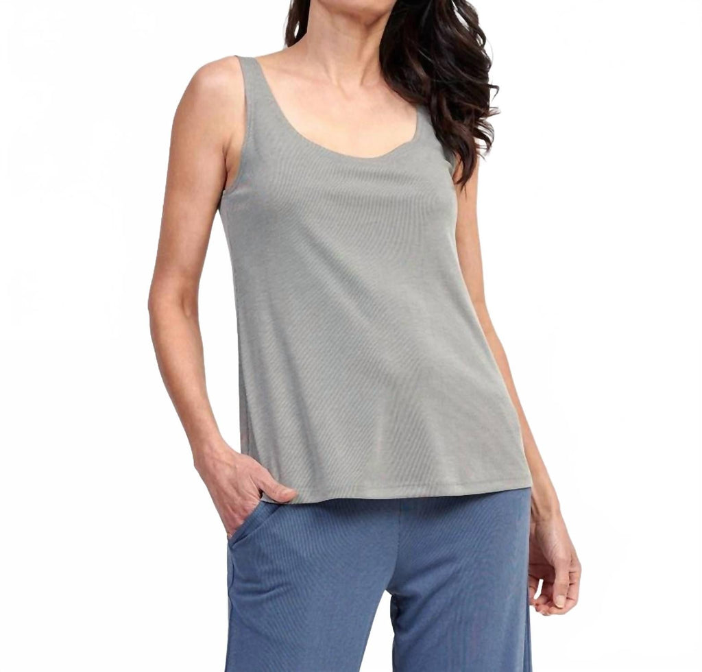 Essential Relaxed Tank In Saladine