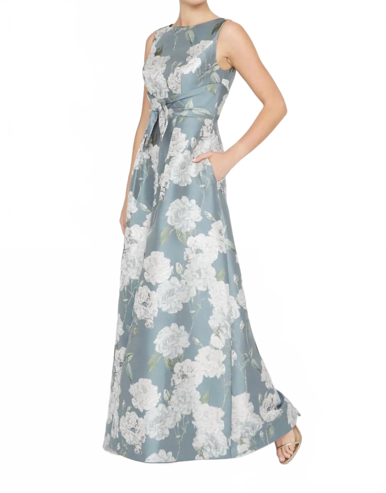 Lilianna Floral Gown In Slate