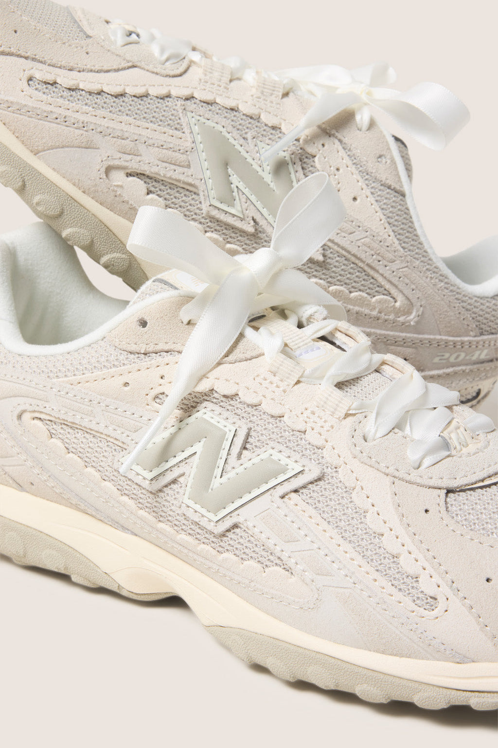 Women's 204 Sneakers