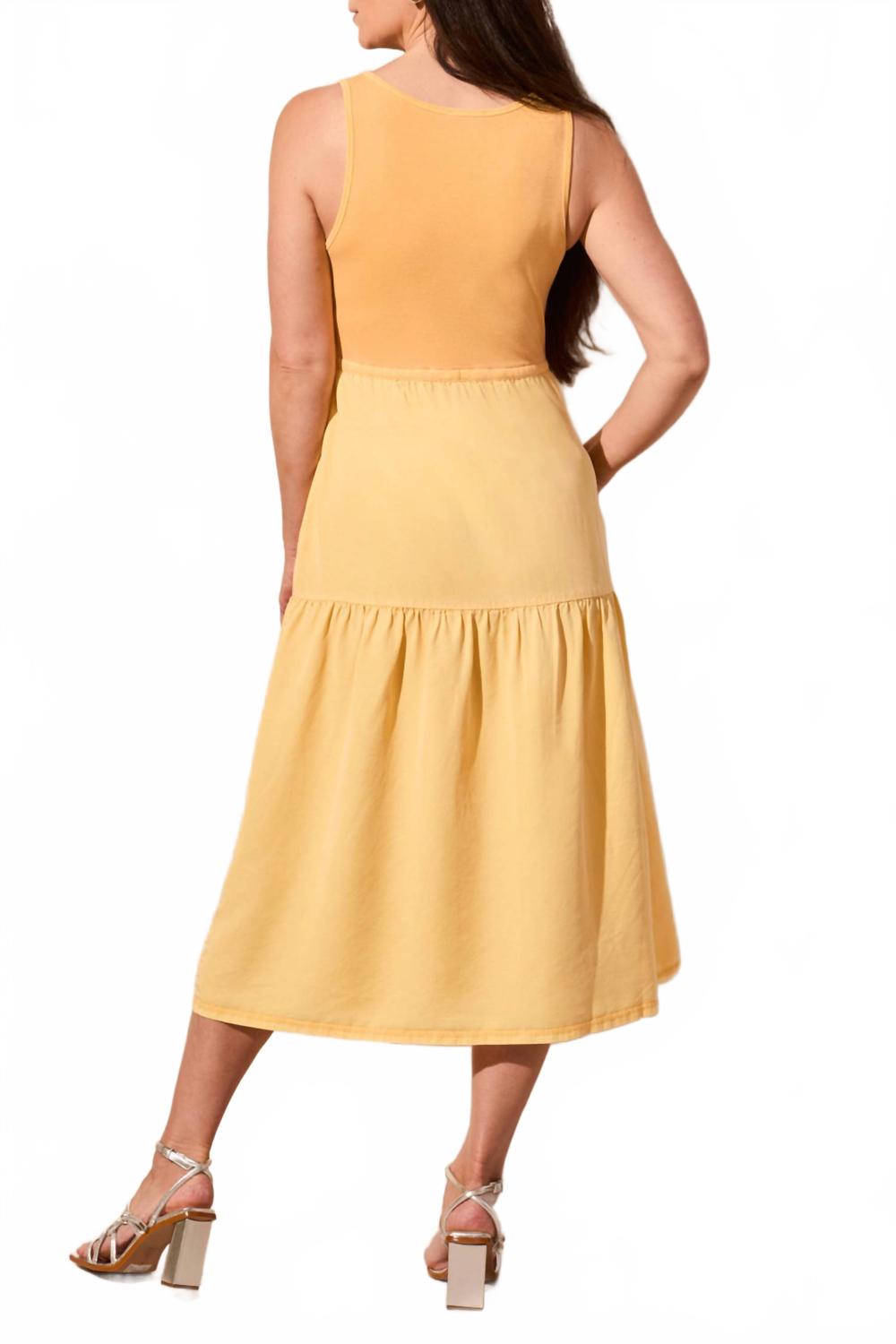 Mixed Media Tiered Midi Sleveless Dress In Tangerine