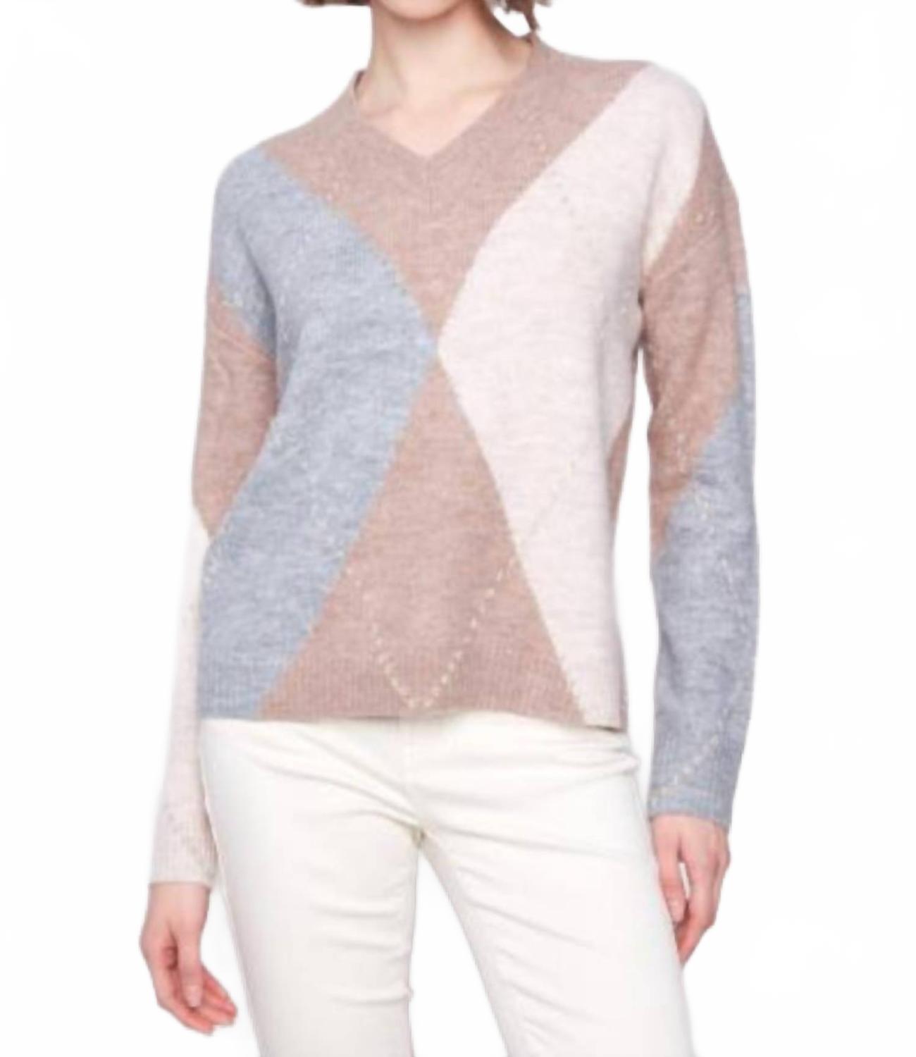 Drop Shoulder V Neck Argyle Jacquard Sweater In Sesame