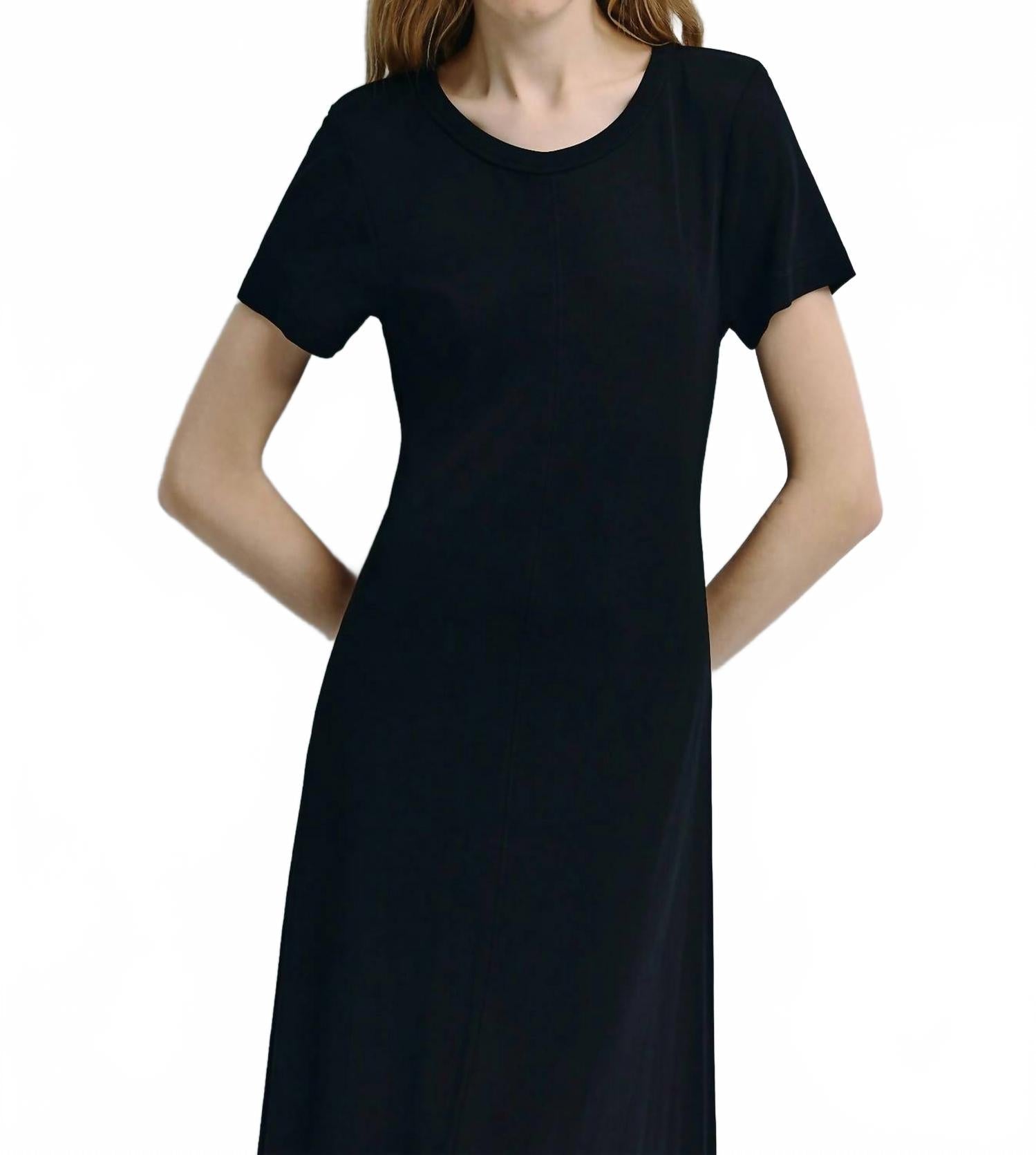 Ciles Maxi Dress In Black