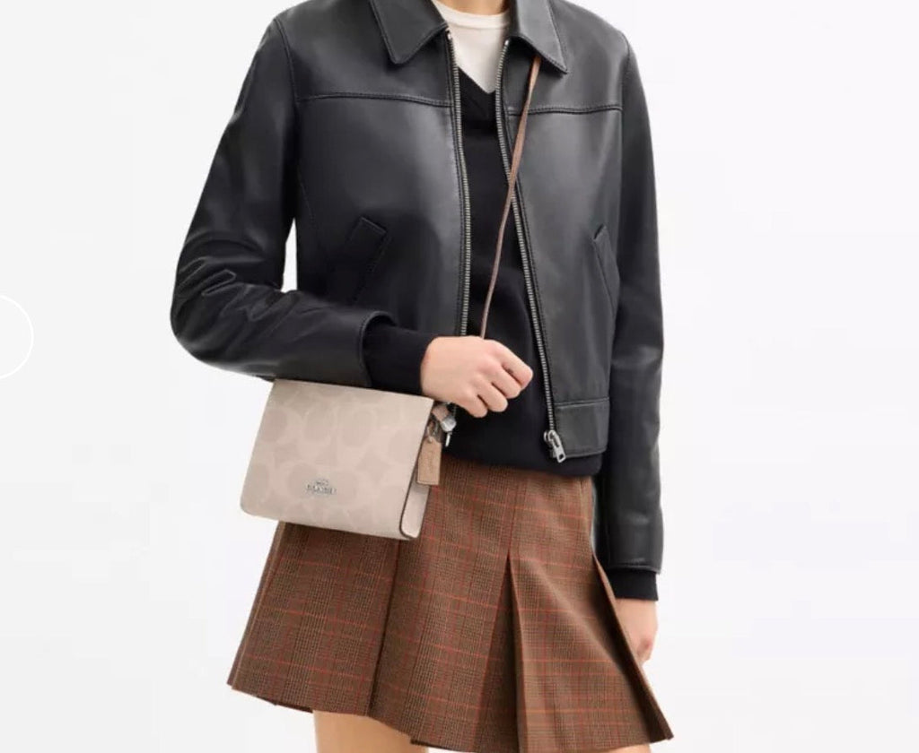 NWT Coach Slim Crossbody Bag In Sketch Signature Canvas