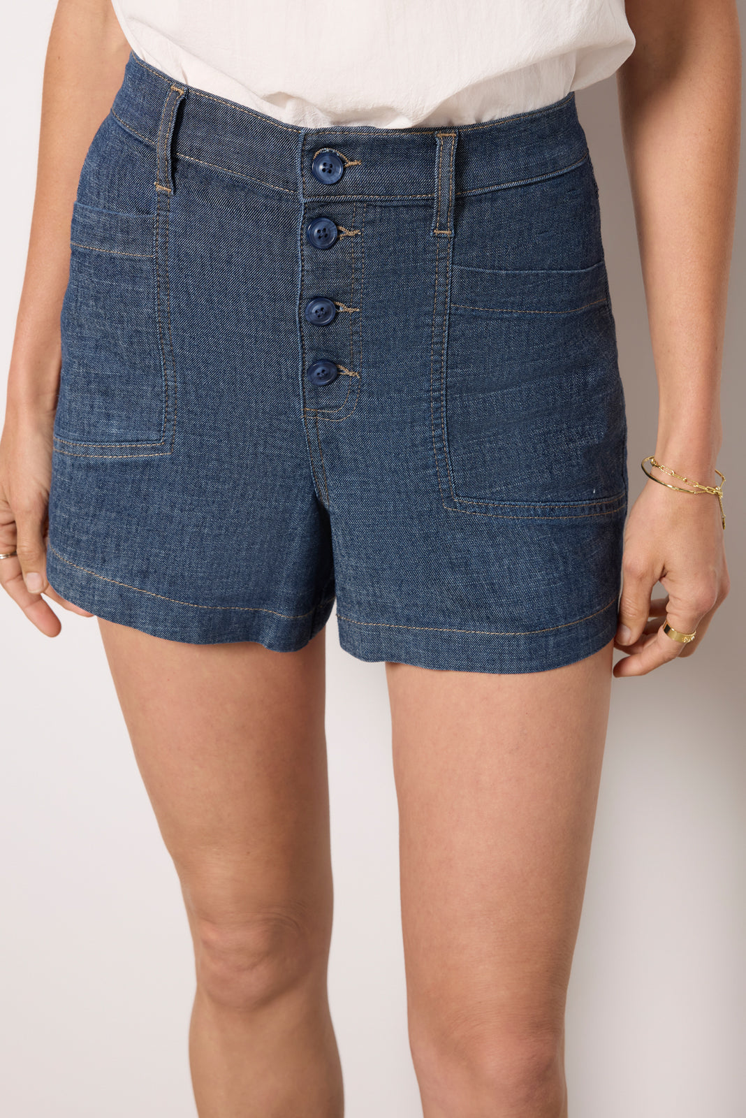 Women's Joelle Stretch Linen Short