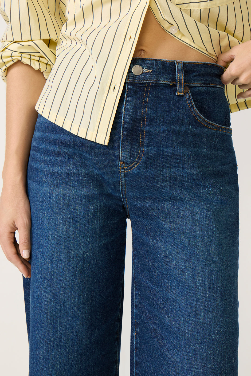 Women's Saige Wide Leg Crop Jeans