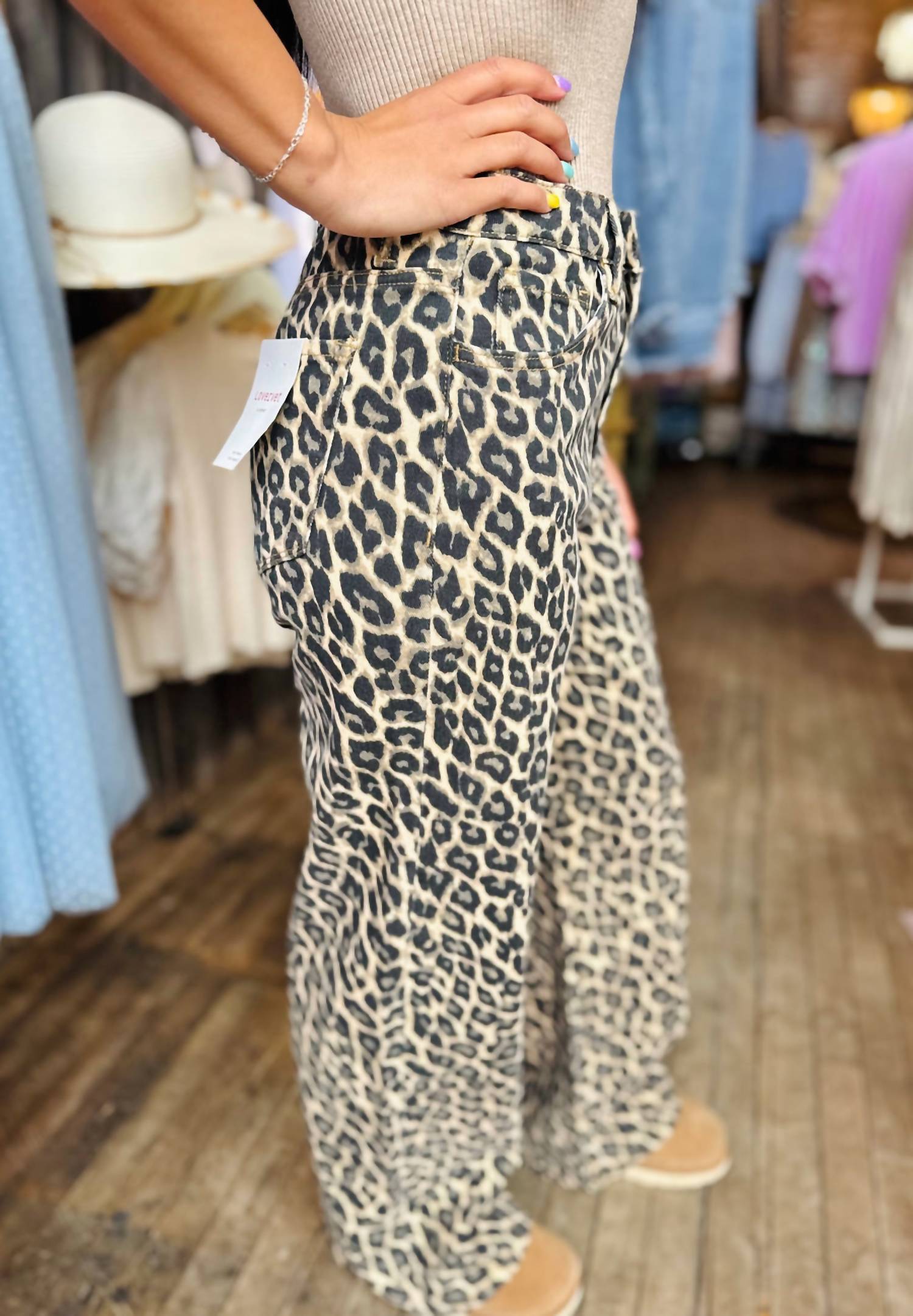 High Rise Wide Leg Jeans In Leopard