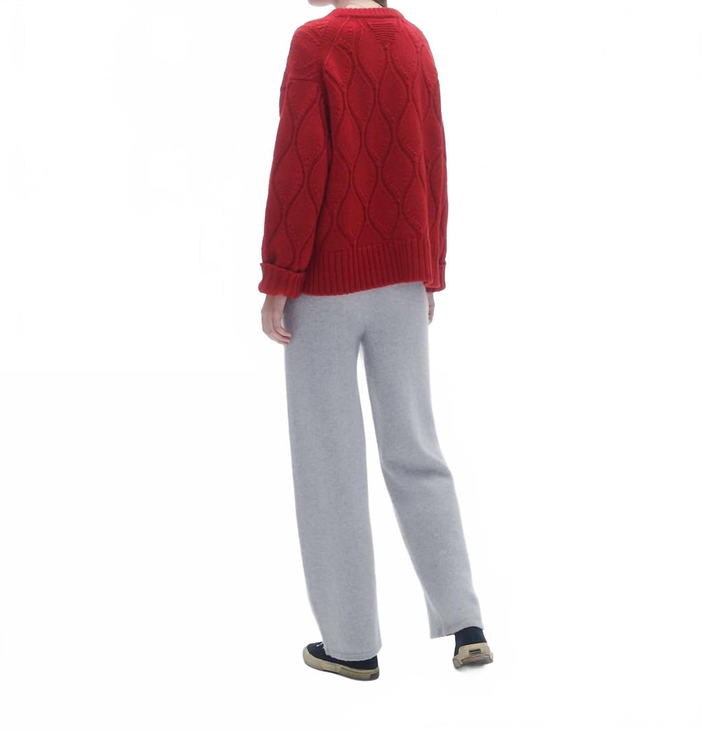 Wavy Cozy Cashmere Crew Top In True Red