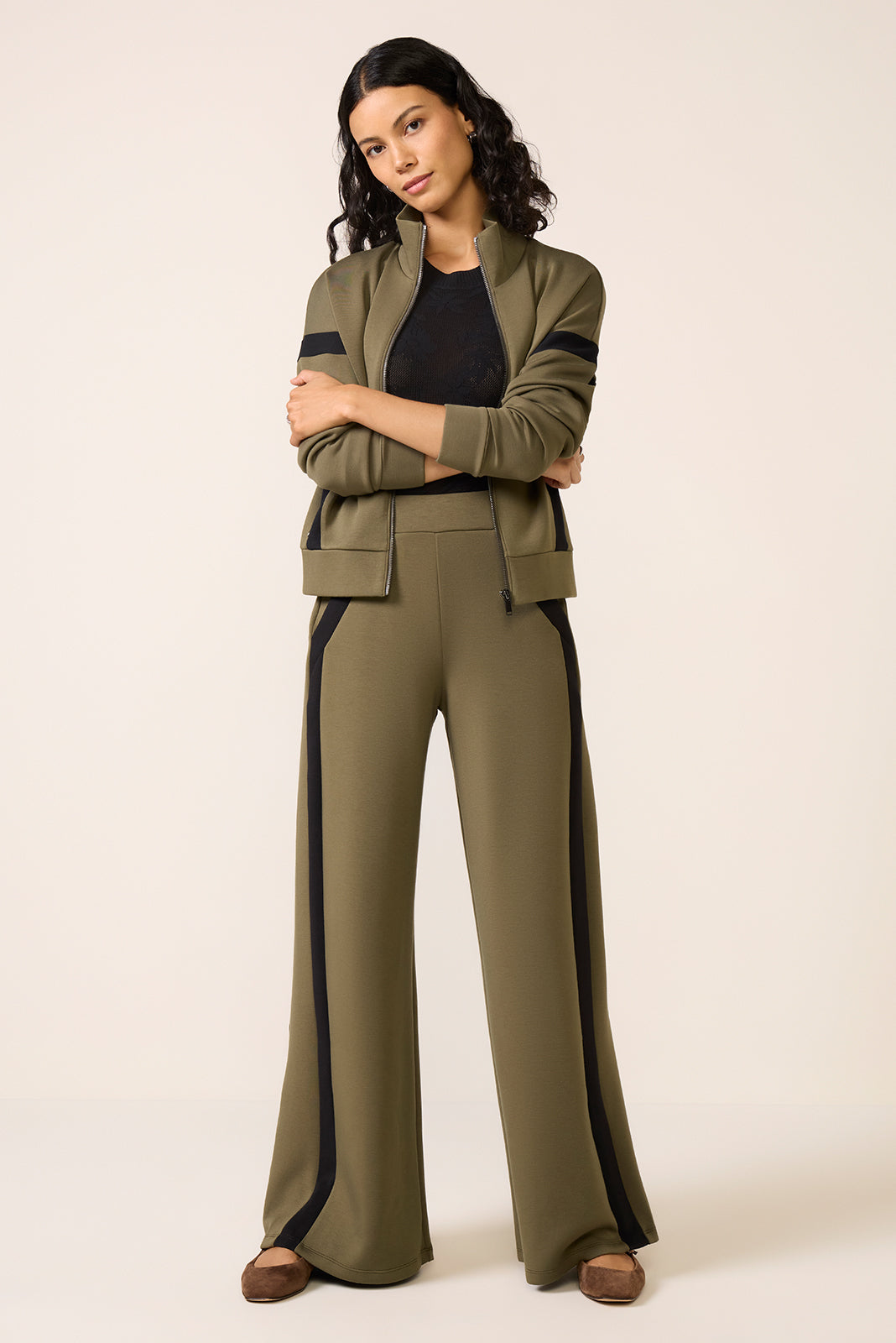 Women's AirEssentials Striped Track Pants
