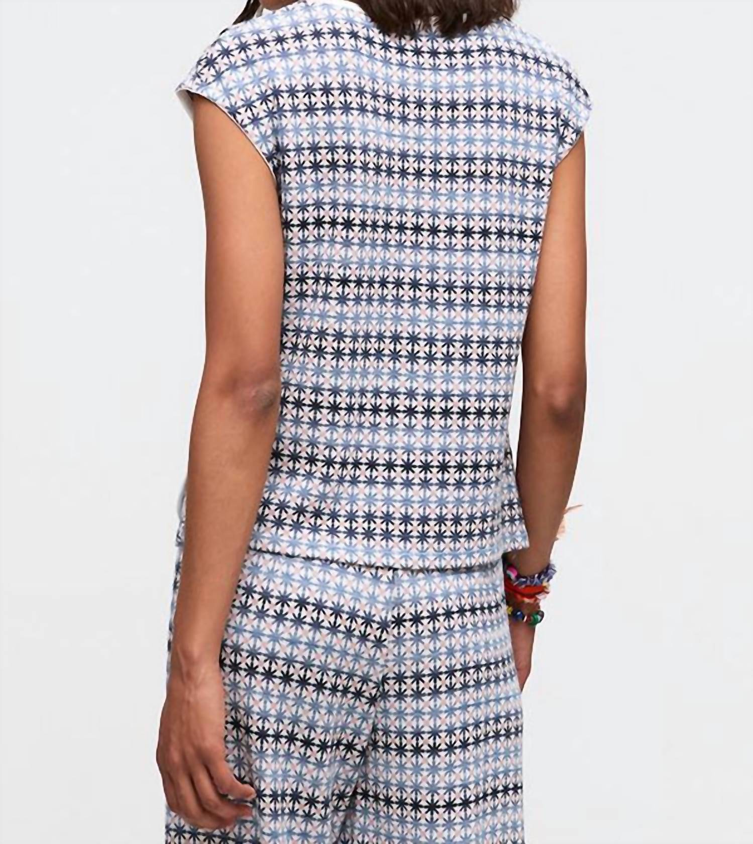 Printed Sweater Vest In Blue&pink