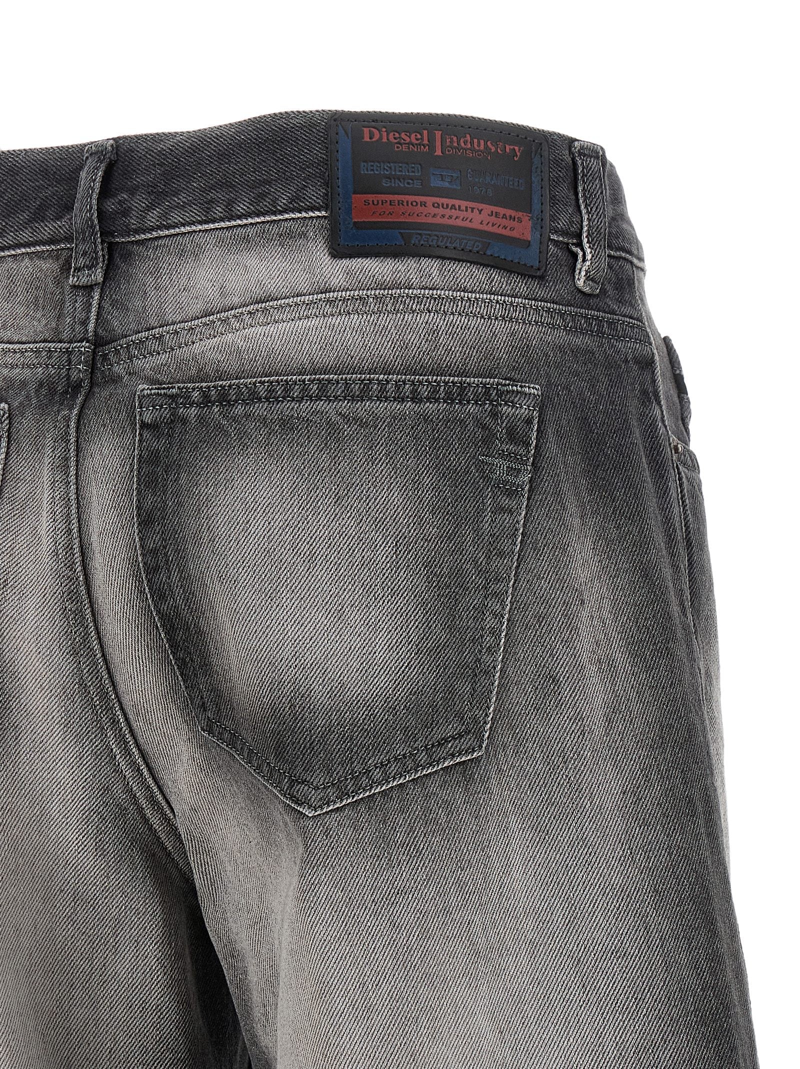 Diesel Women '1978 D-Akemi-Fsi' Jeans