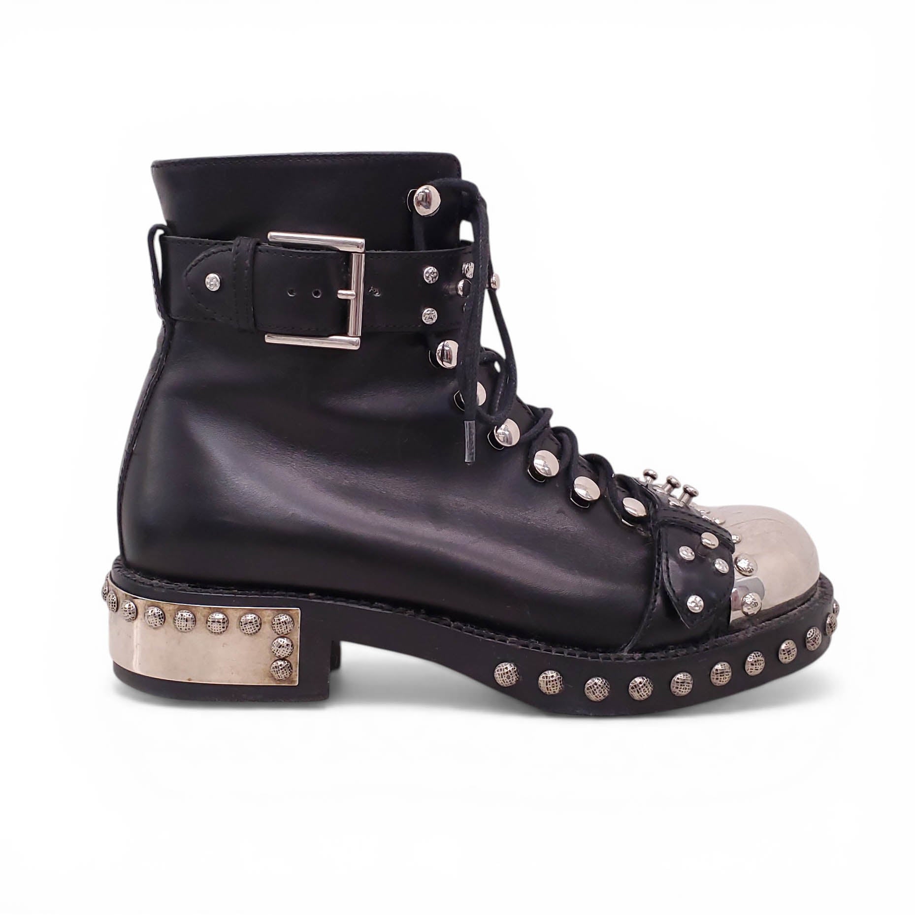ALEXANDER MCQUEEN BLACK LACE UP BOOTS WITH SILVER DETAILS - SIZE 35.5