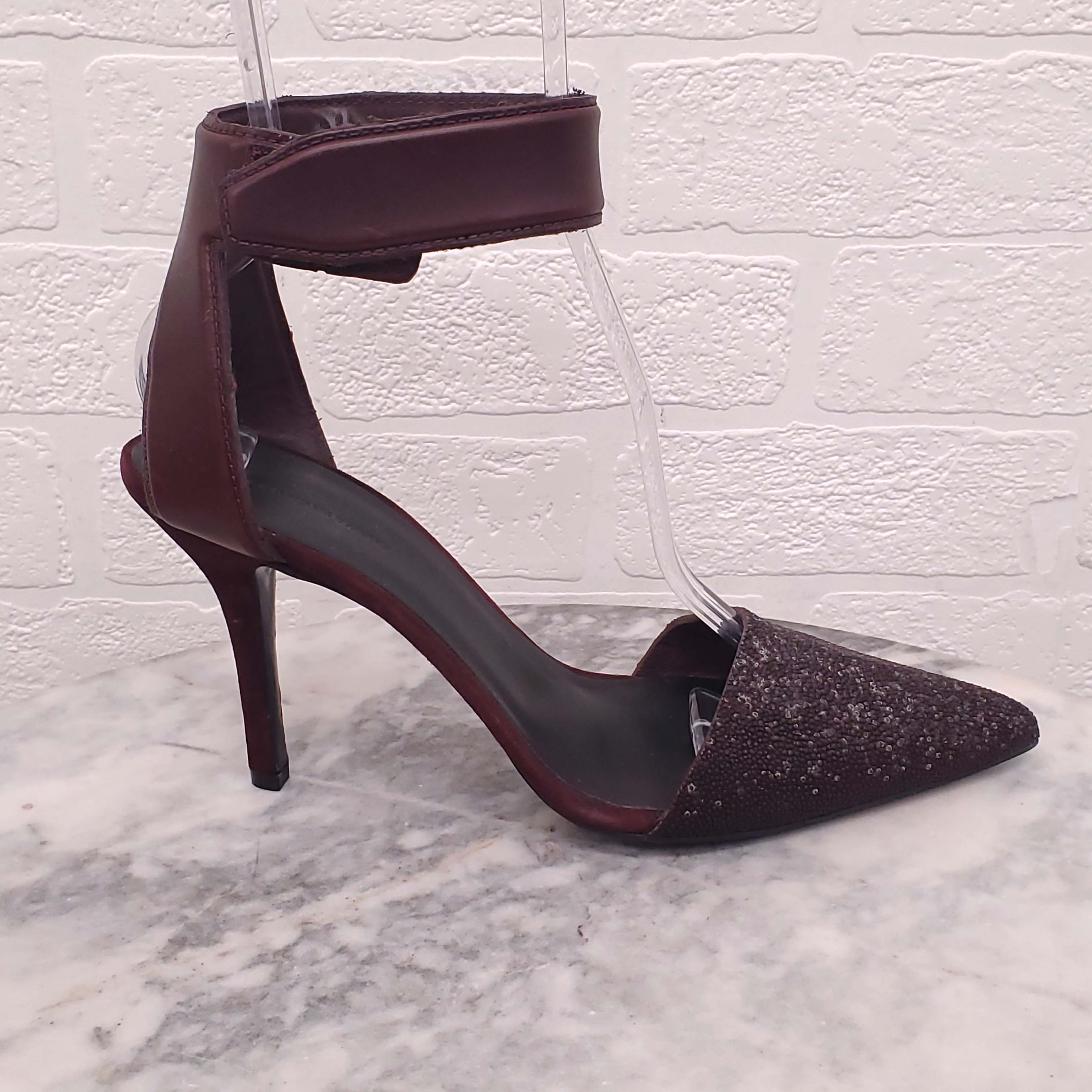 ALEXANDER WANG BURGUNDY PEBBLED LEATHER HEELS WITH STRAPS - SIZE 39