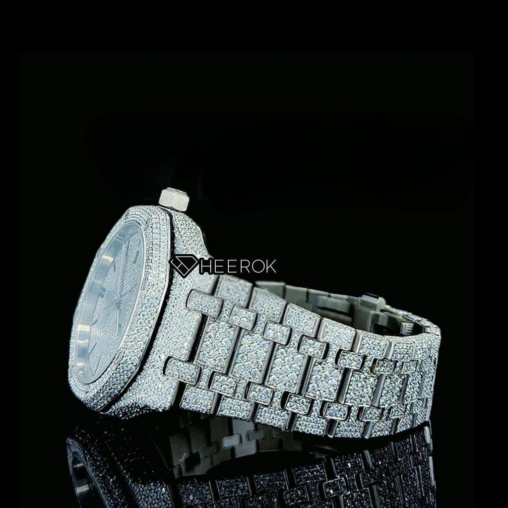AP Royal Oak Fully Iced Out White Dial Black Stick Markers Diamond Bezel Moissanite Diamond Bracelet