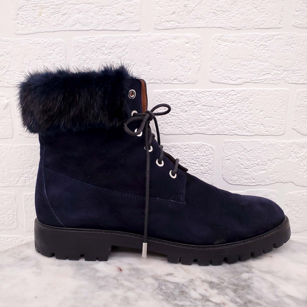 AQUAZZURA NAVY SUEDE BOOTS WITH FUR - SIZE 40.5
