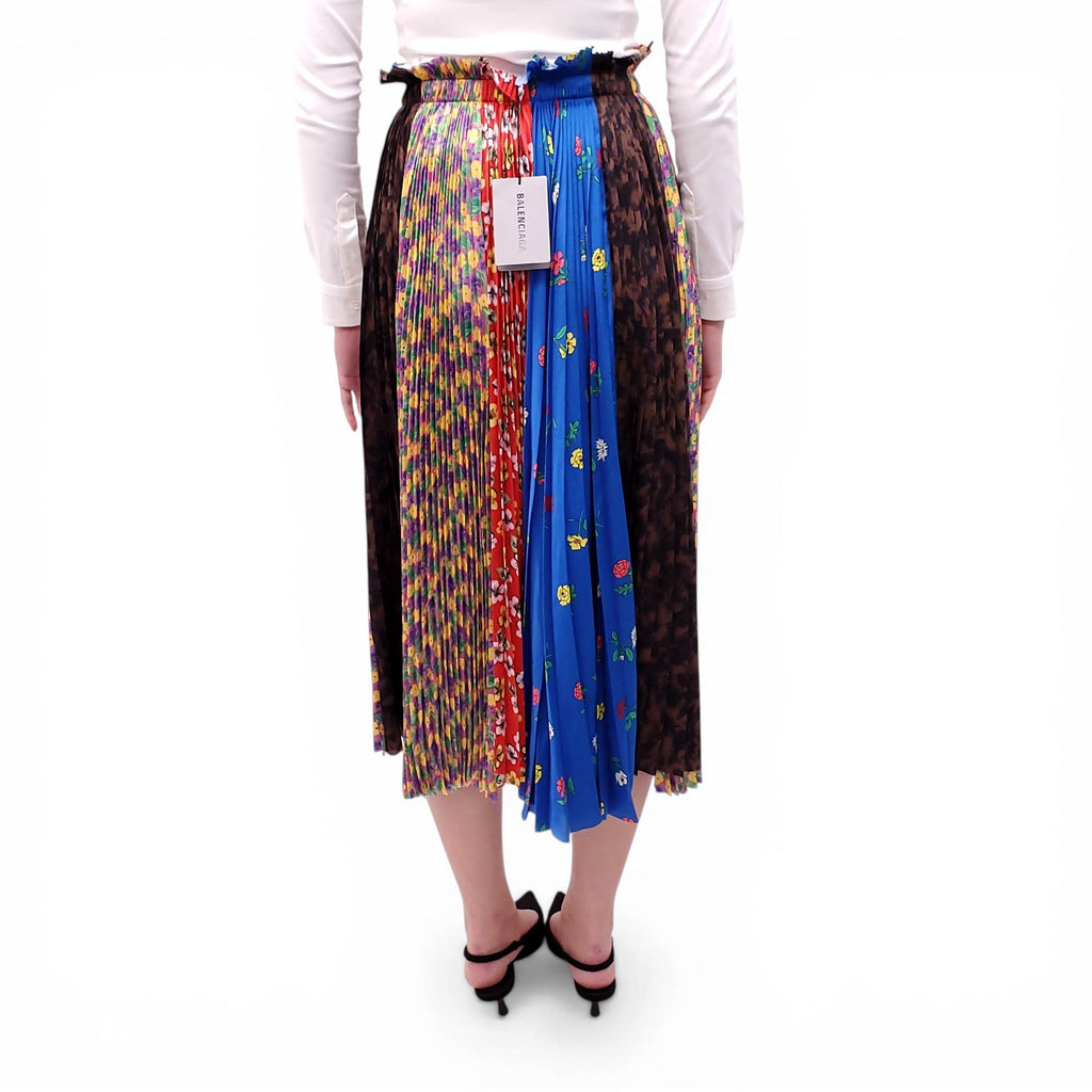 BALENCIAGA MULTI-PATTERN FLORAL SATIN SKIRT - SIZE 36