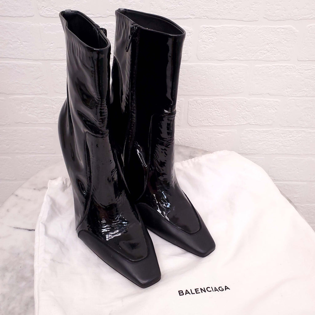 BALENCIAGA PATENT SQUARE-TOE BOOTS - SIZE 38