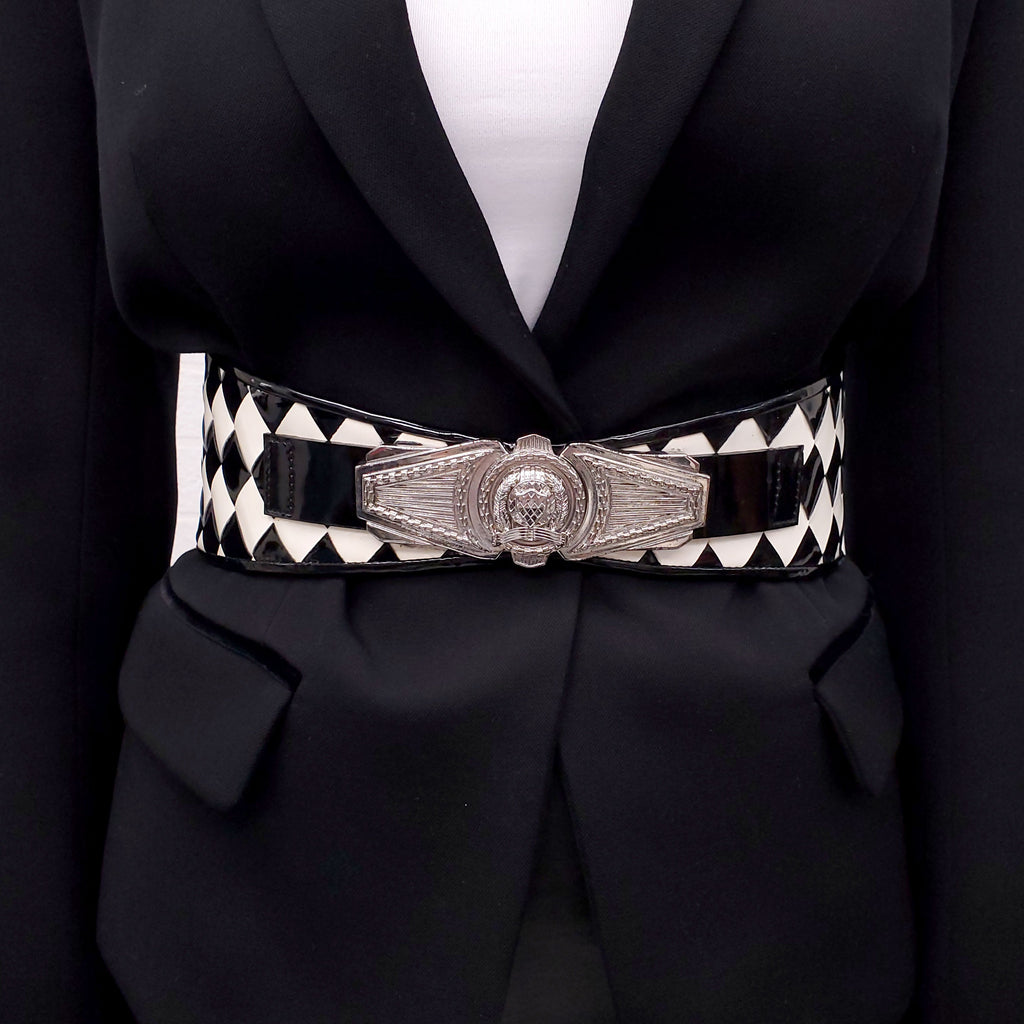 BALMAIN BLACK AND WHITE PATENT WITH SILVER MEDALLIONS WAIST BELT - SIZE 38