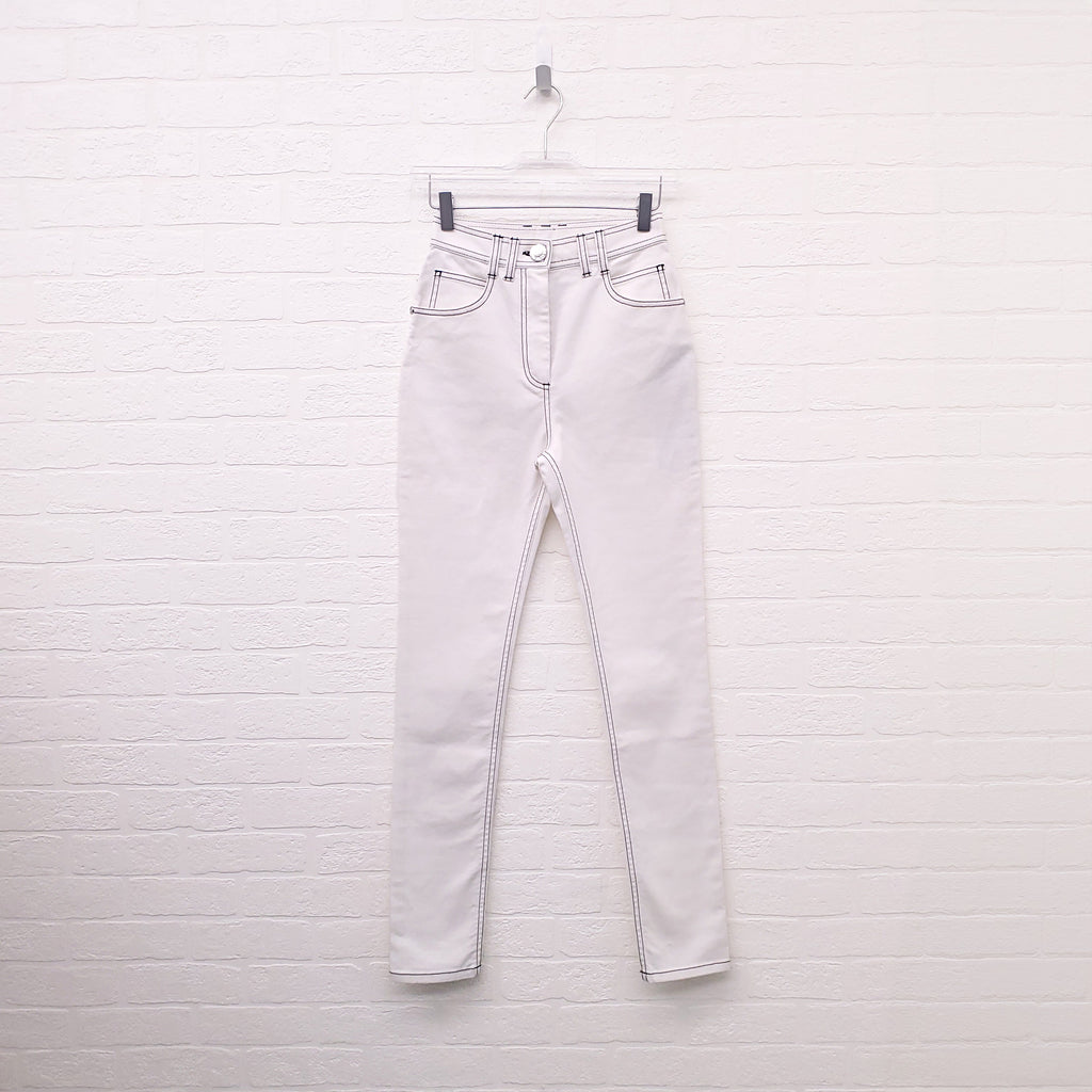 BALMAIN WHITE JEANS WITH BLACK STITCHING - SIZE 34