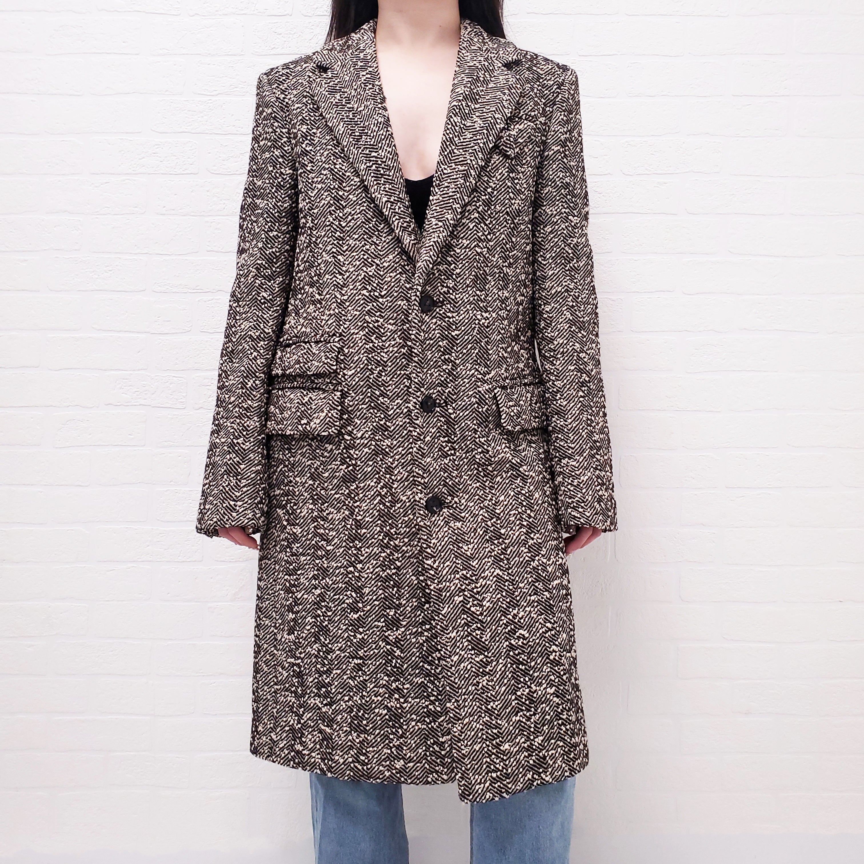 BOTTEGA VENETA BROWN HERRINGBONE LONG COAT WITH TRIANGLE POCKET - SIZE 38