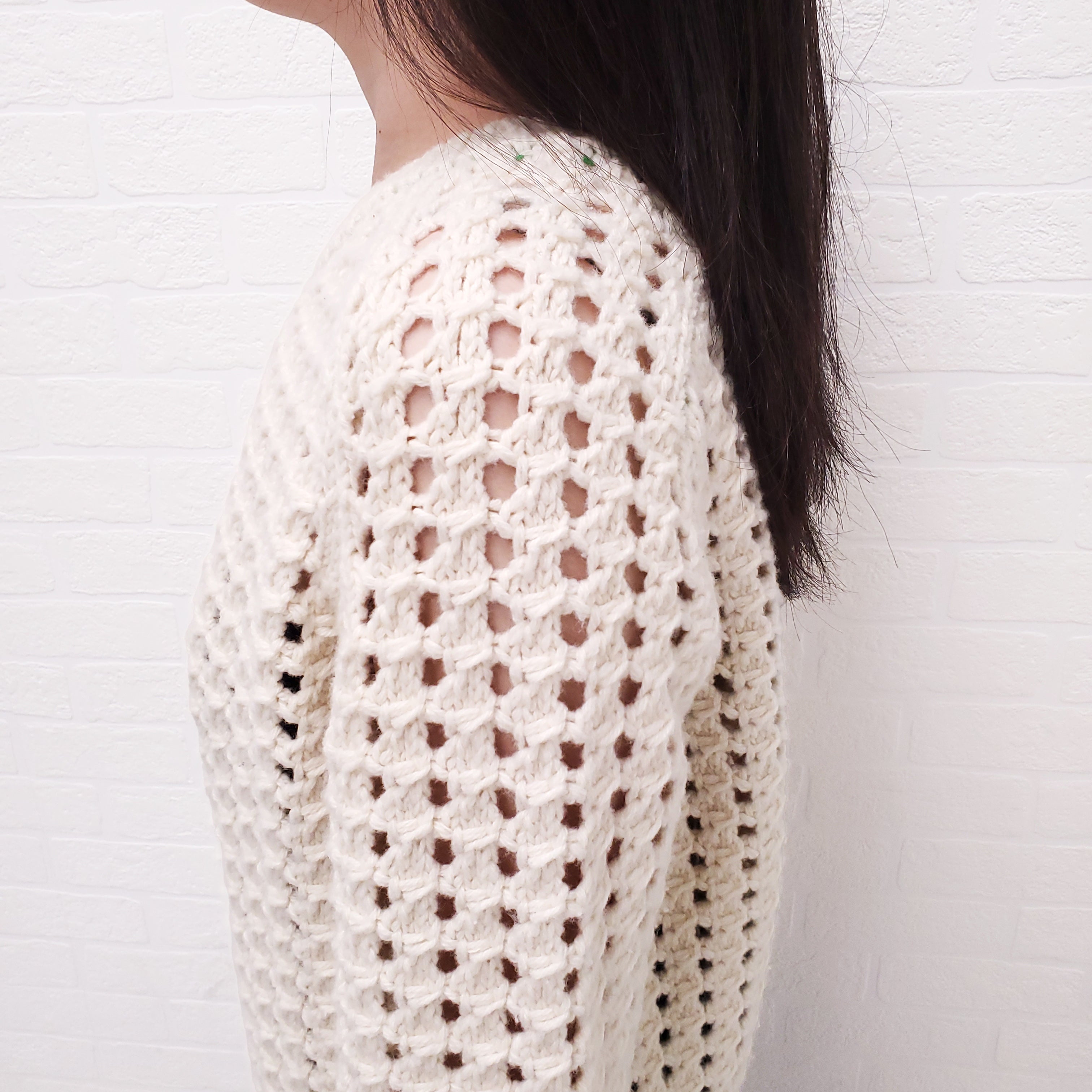 BOTTEGA VENETA CREAM WOOL OPEN CABLE KNIT SWEATER WITH GREEN STITCHING - SIZE M