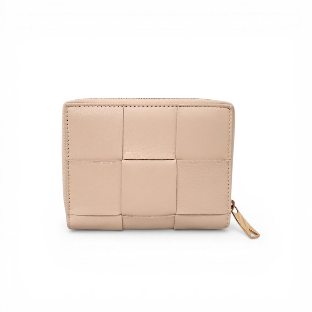 BOTTEGA VENETA NUDE INTRECCIATO BI-FOLD WALLET
