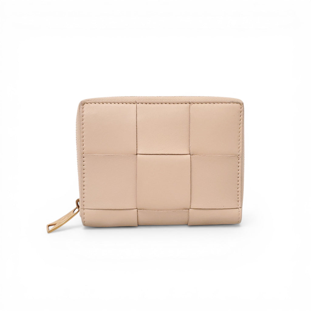 BOTTEGA VENETA NUDE INTRECCIATO BI-FOLD WALLET