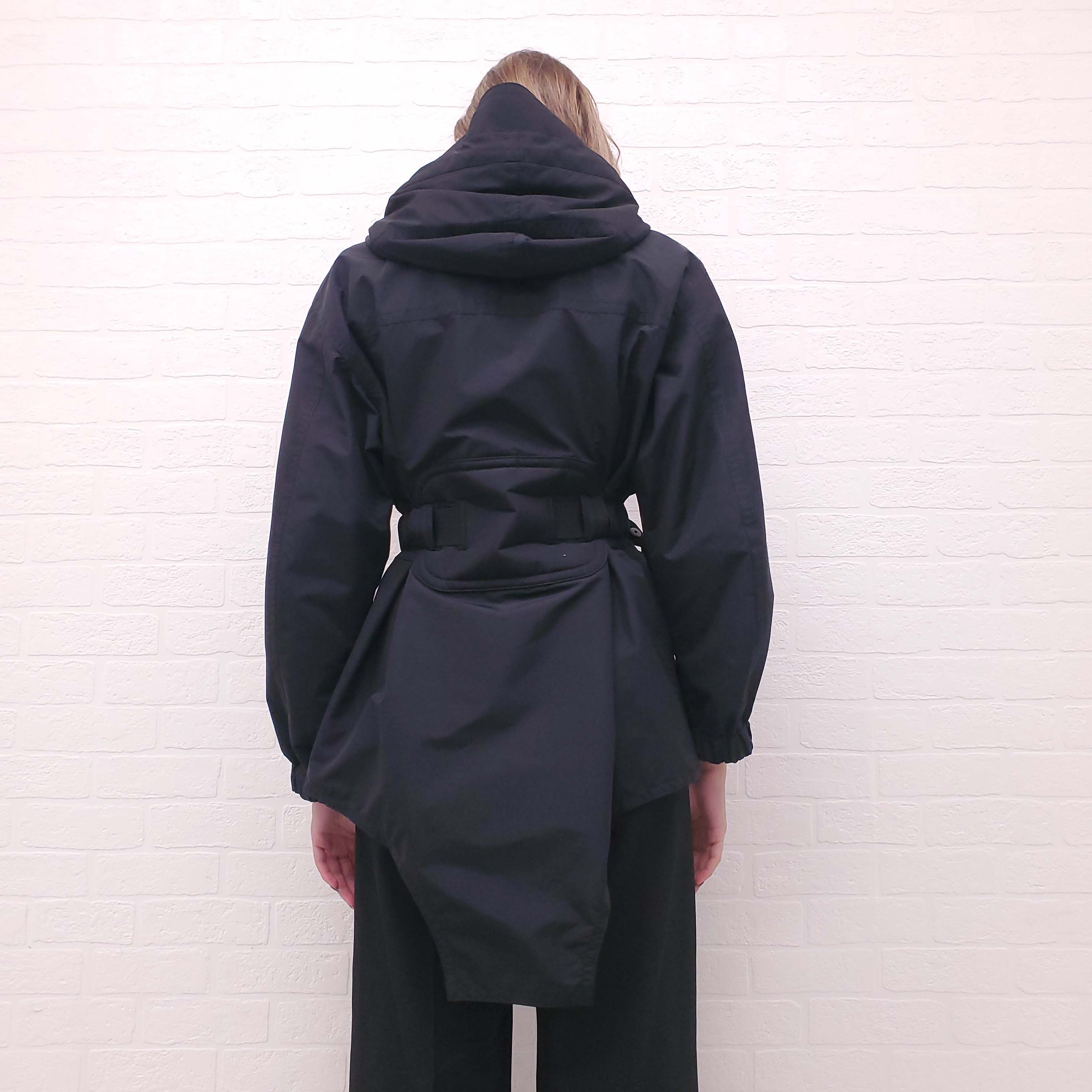 BURBERRY BLACK NYLON COAT WITH BELT - SIZE 0