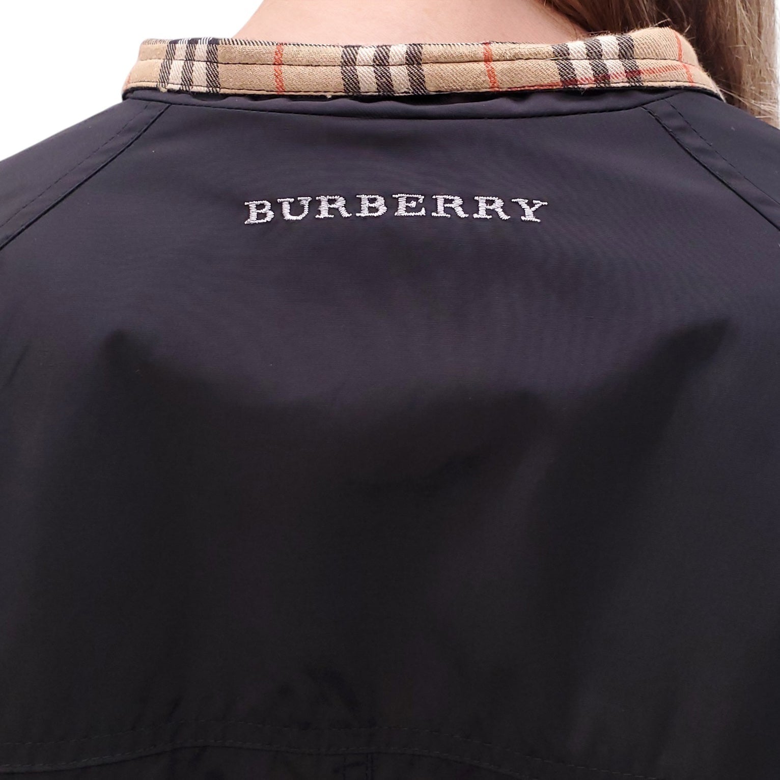 BURBERRY GOLF BLACK JACKET WITH CHECK LINING DETAIL - SIZE S