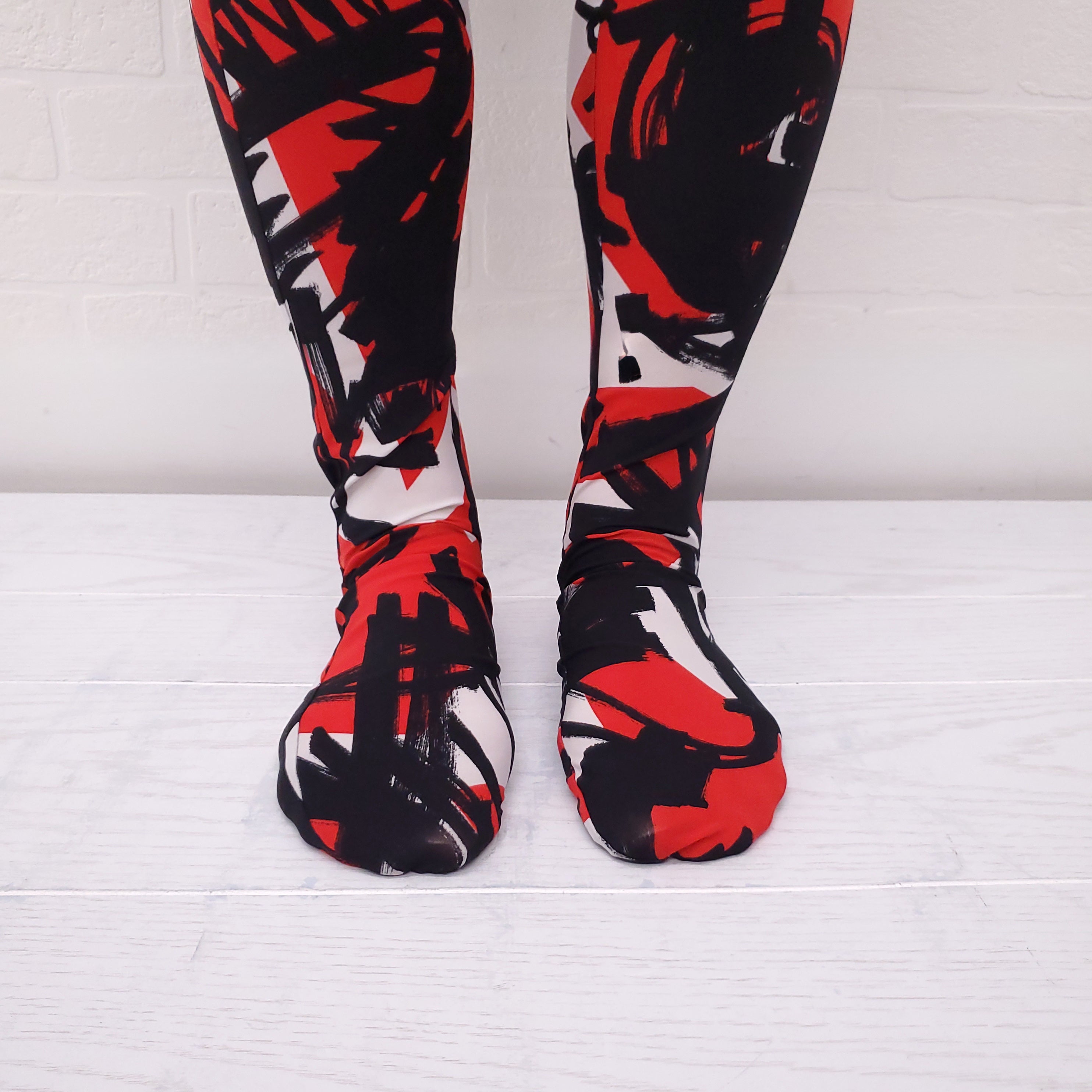 BURBERRY GRAFFITI LEGGINGS  - SIZE M