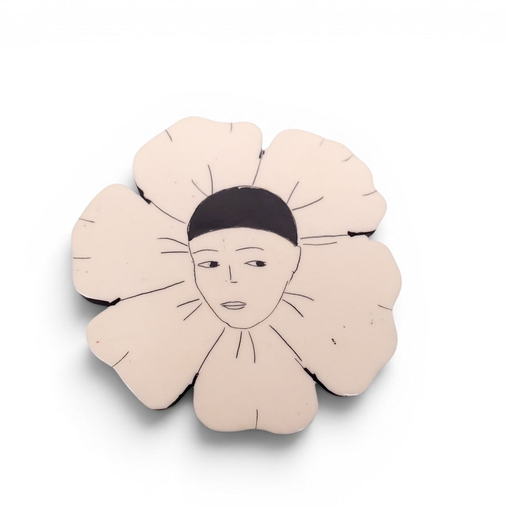 BUTLER & WILSON VINTAGE BROOCH